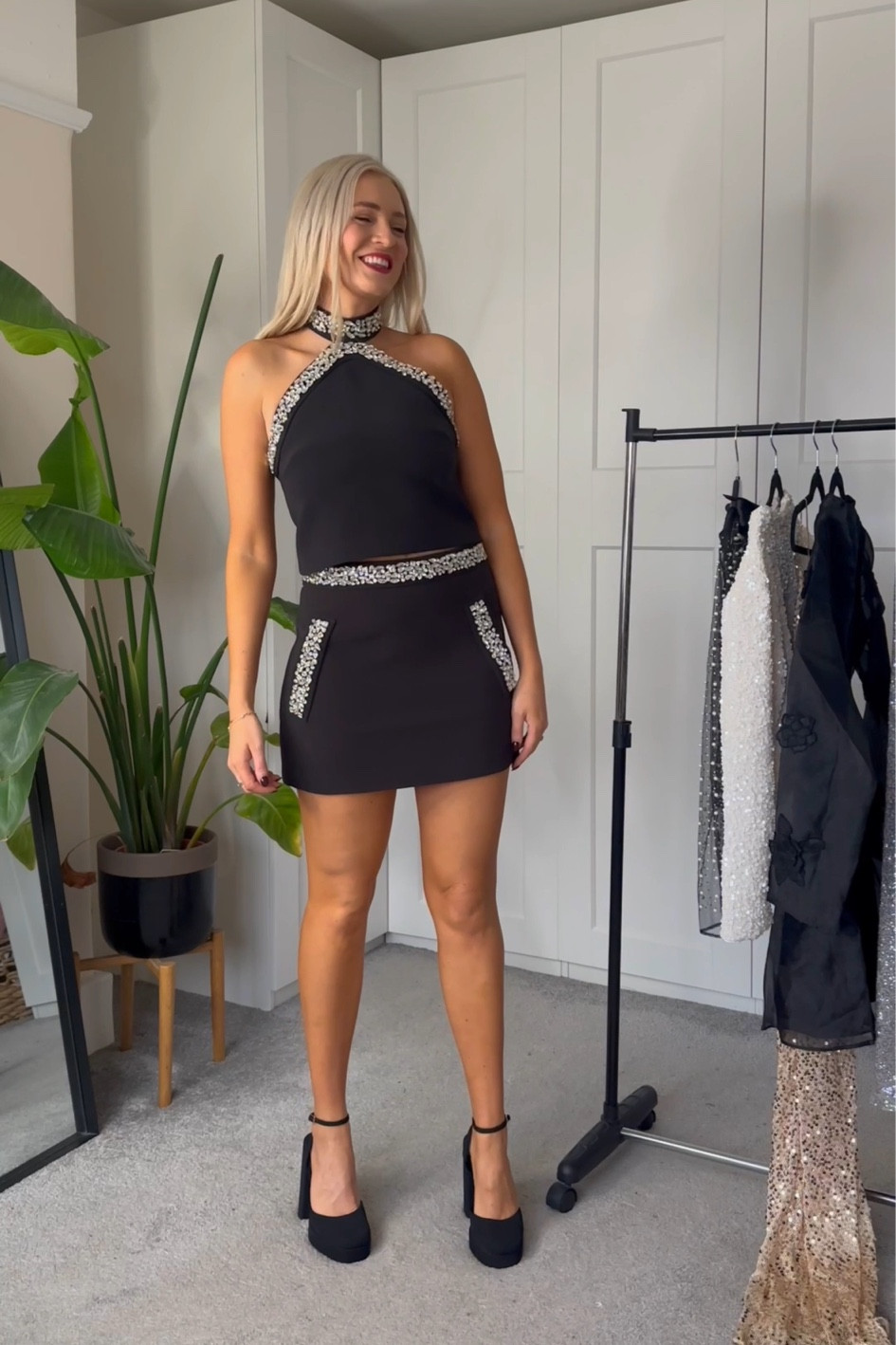 Embellished skirt and top, perfect for party season! 

Hm, hm new in, party outfit 