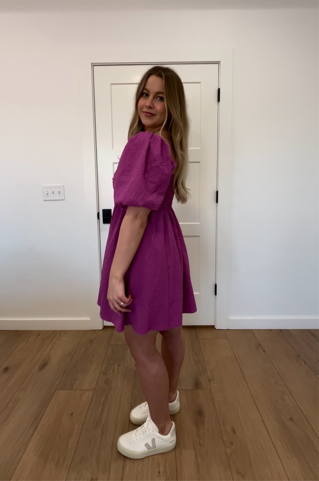 Abercrombie Emerson Dress🩷
Wearing size medium. 

#LTKSeasonal #LTKFindsUnder100 #LTKStyleTip