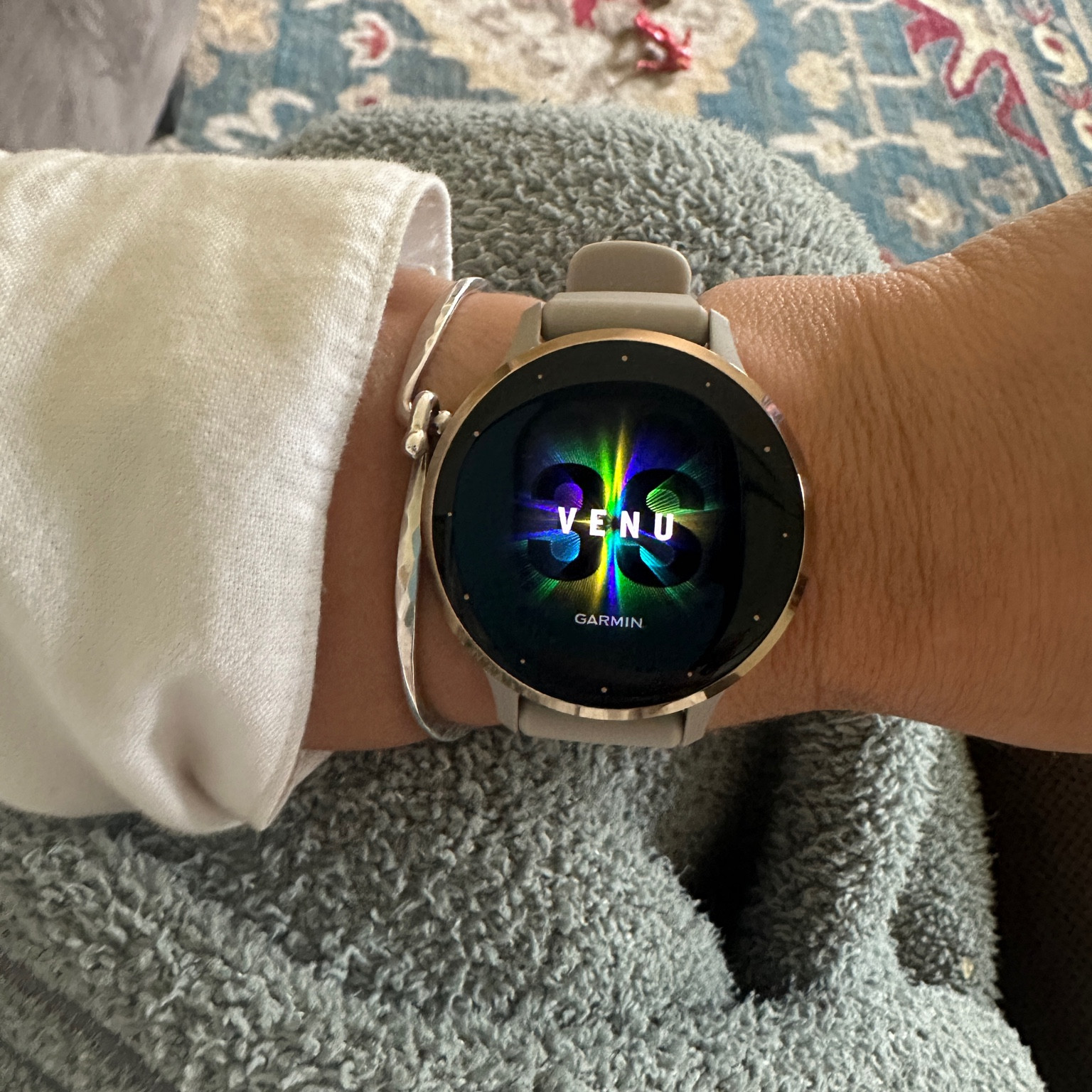 Upgrade! I switched from Apple to Garmin about 4 years ago and I love that the EMFs are lower and I’m just plain obsessed with Garmins! Upgrade! $100 off right now this is French Gray. 

#LTKActive