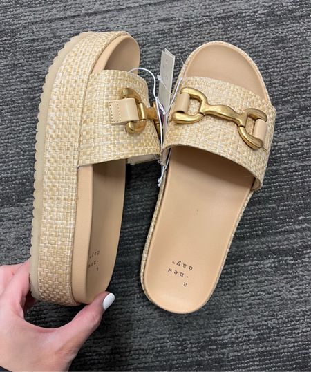 New 🎯 platform sandals!
So comfortable! Raffia is trending!

Click “Notify Me” if out of your size. Will most likely restock. 

#LTKshoecrush #LTKxTarget #LTKfindsunder50