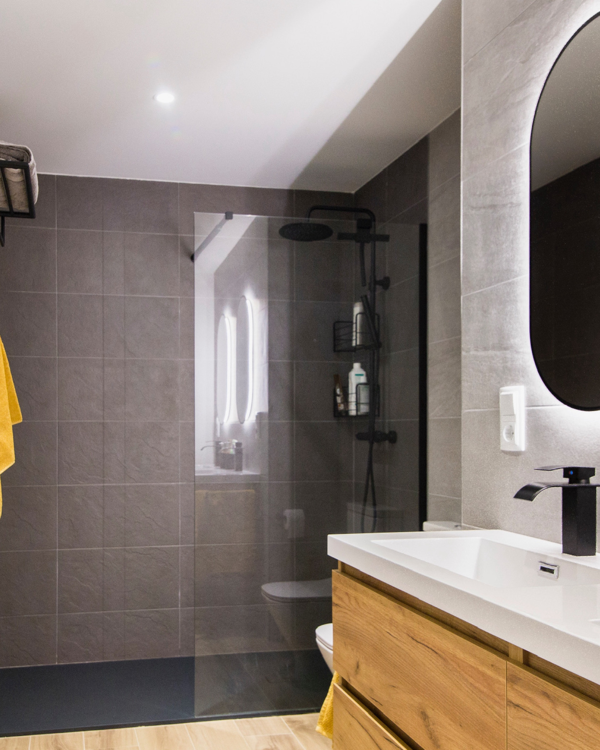 Ducha en negro mate 🤍

#LTKeurope #LTKhome