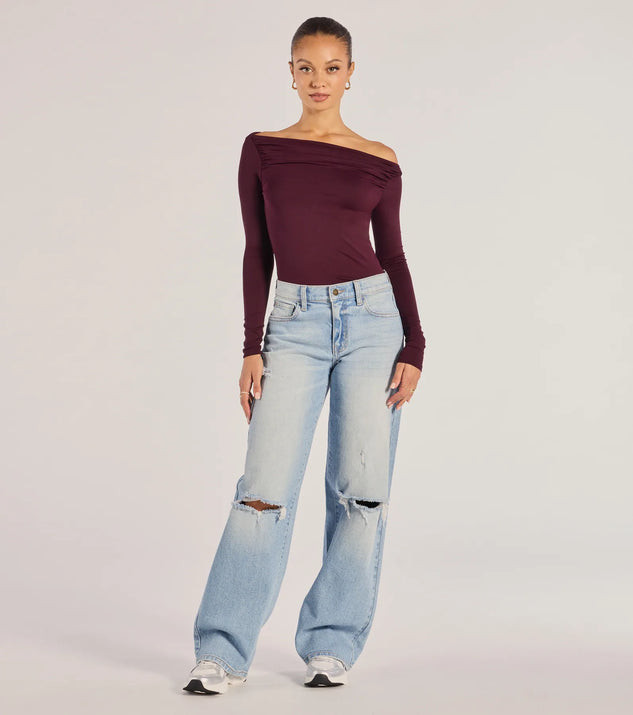 Casual Icon Off-The-Shoulder Long Sleeve Top | Windsor Stores