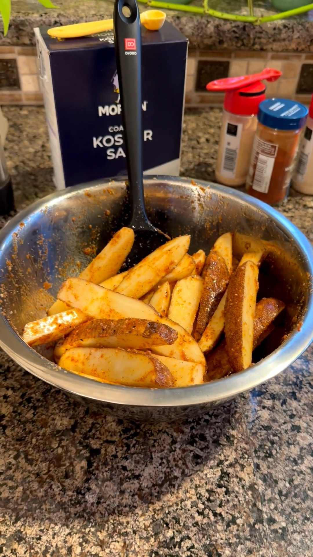 I'm loving these stainless steel bowls in our kitchen! They're perfect salad bowls and great for marinating meat or prepping veggies!
.....
Kitchen faves kitchen favorites kitchen bowls mixing bowls plastic free kitchen BPA free bowls stainless steel favorites best kitchen bowls favorite cooking essentials best cooking essentials Amazon finds Amazon kitchen finds Amazon kitchen stuff Amazon favorites under $20 bowl with lids bowls with lids meal prep favorites healthy eating 

#LTKdayinmylife #LTKfoodie #LTKHome