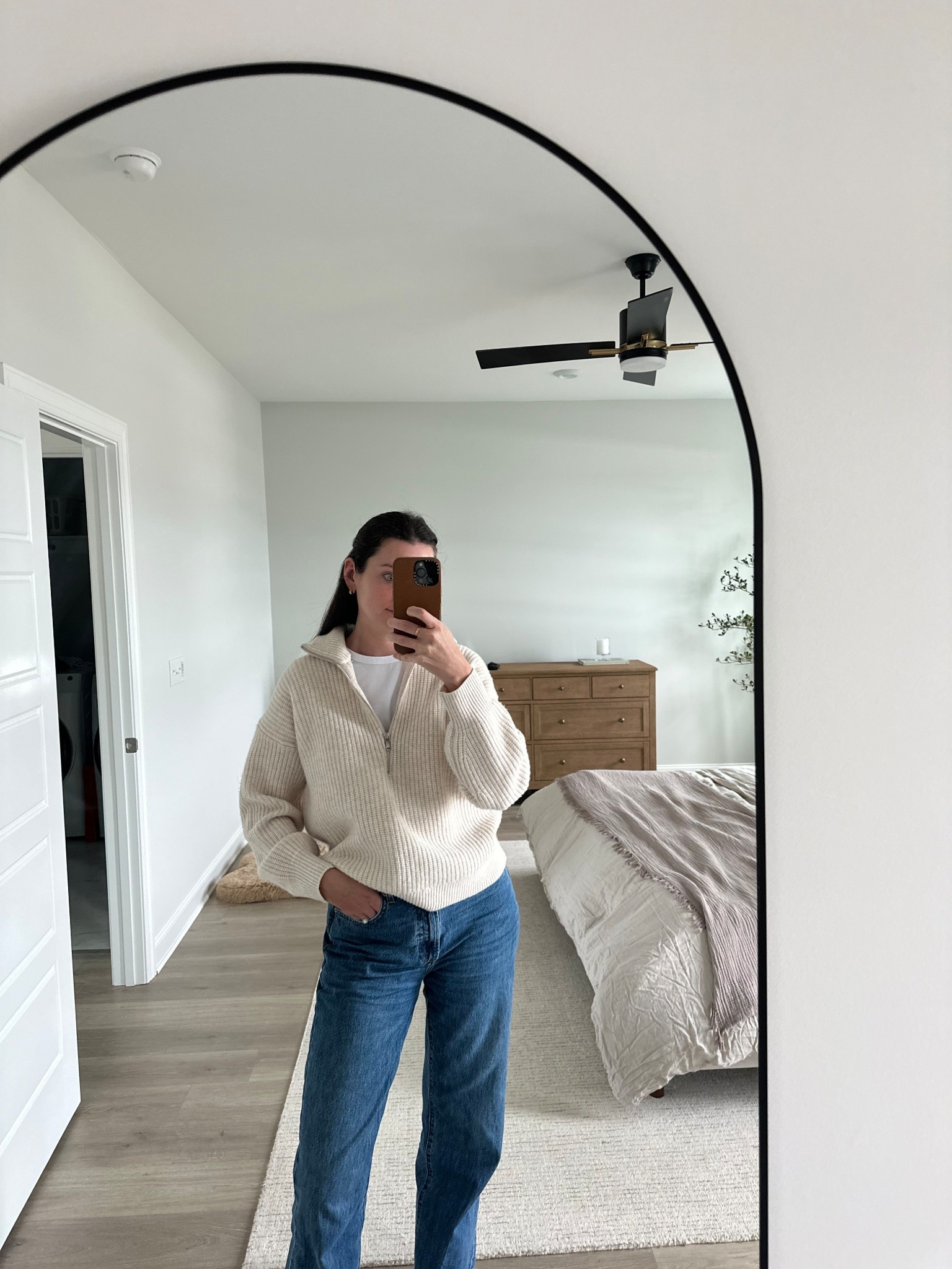 cozy casual ootd 🤍 


#everlane #aritzia #momfashion #casualootd #sweater

#LTKootd #LTKgrwm #LTKmomlife
