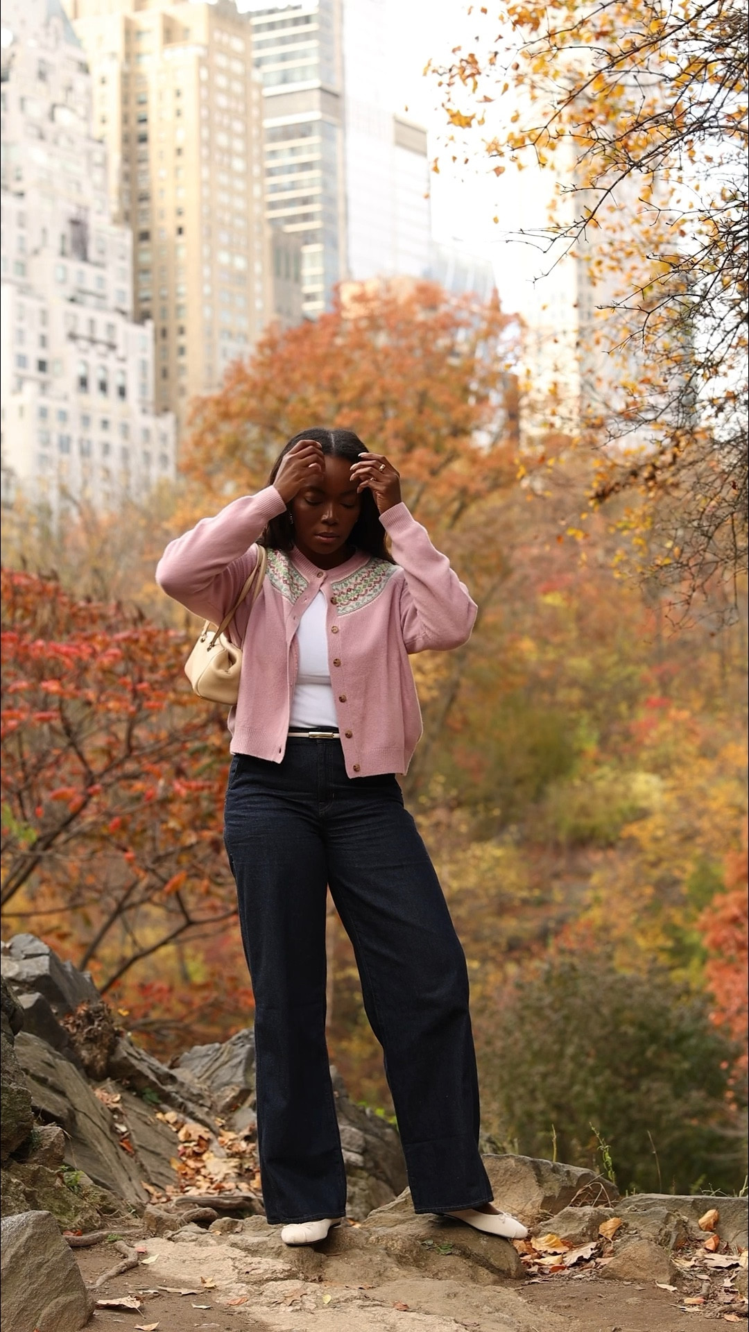 cozy in my Fall sweater & knits! what i wore for a day out in NYC ❤️

#LTKdayinmylife #LTKStyleTip #LTKootd