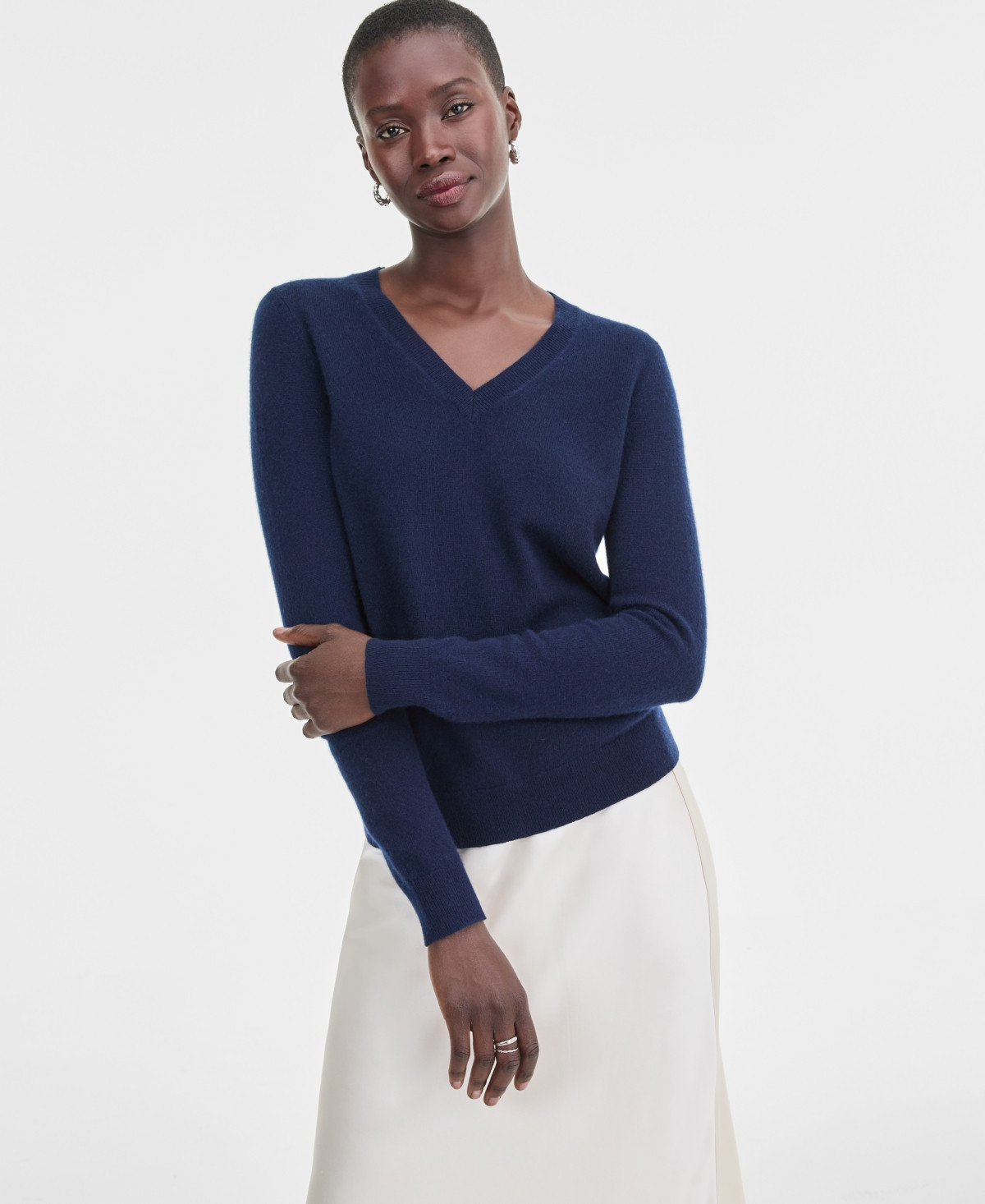 Charter Club 100% Cashmere Women's V-Neck Long-Sleeve Sweater, Macy's Exclusive - Admiral Navy | Macy's
