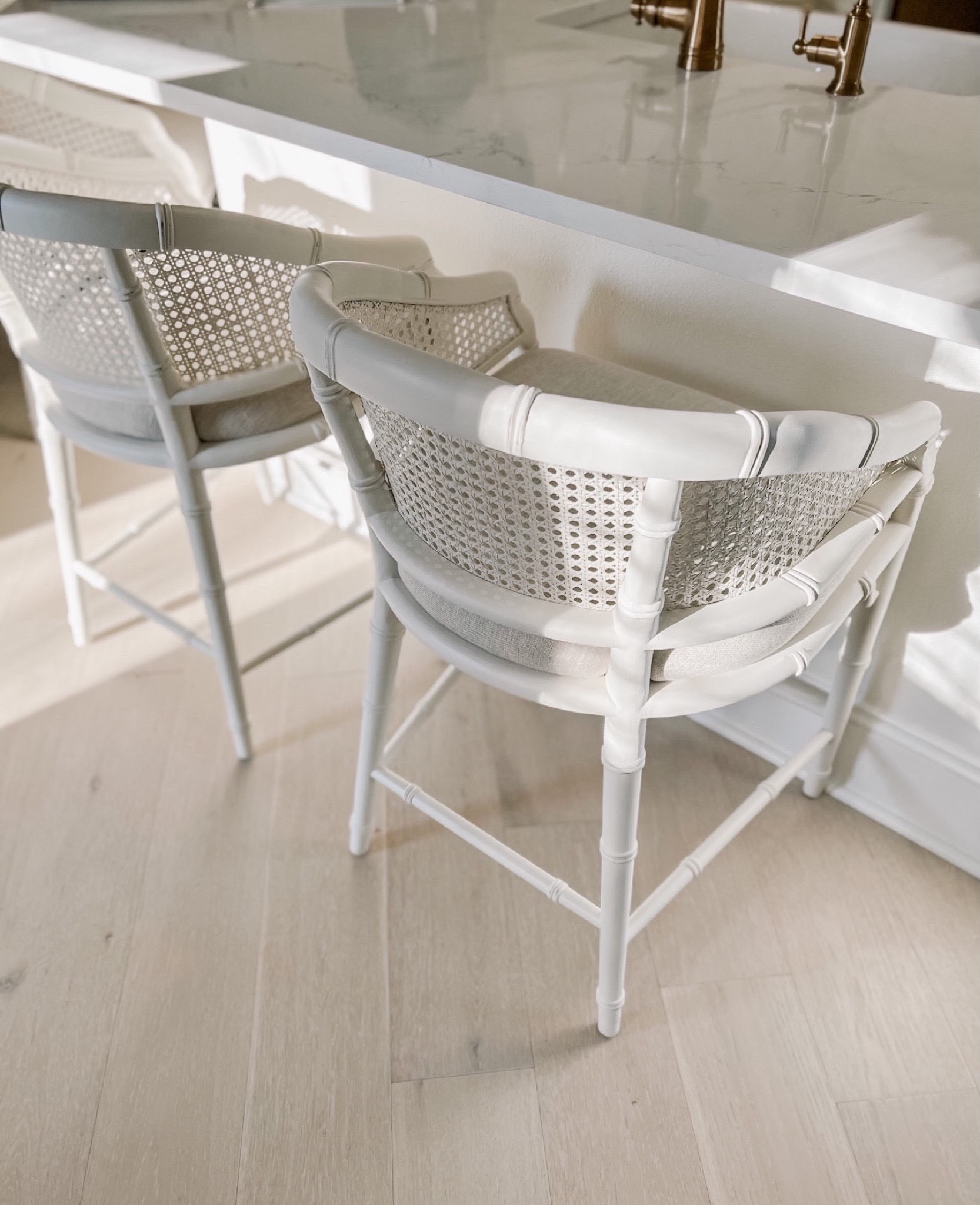 Woven cane counter stools 

#LTKhome #LTKstyletip
