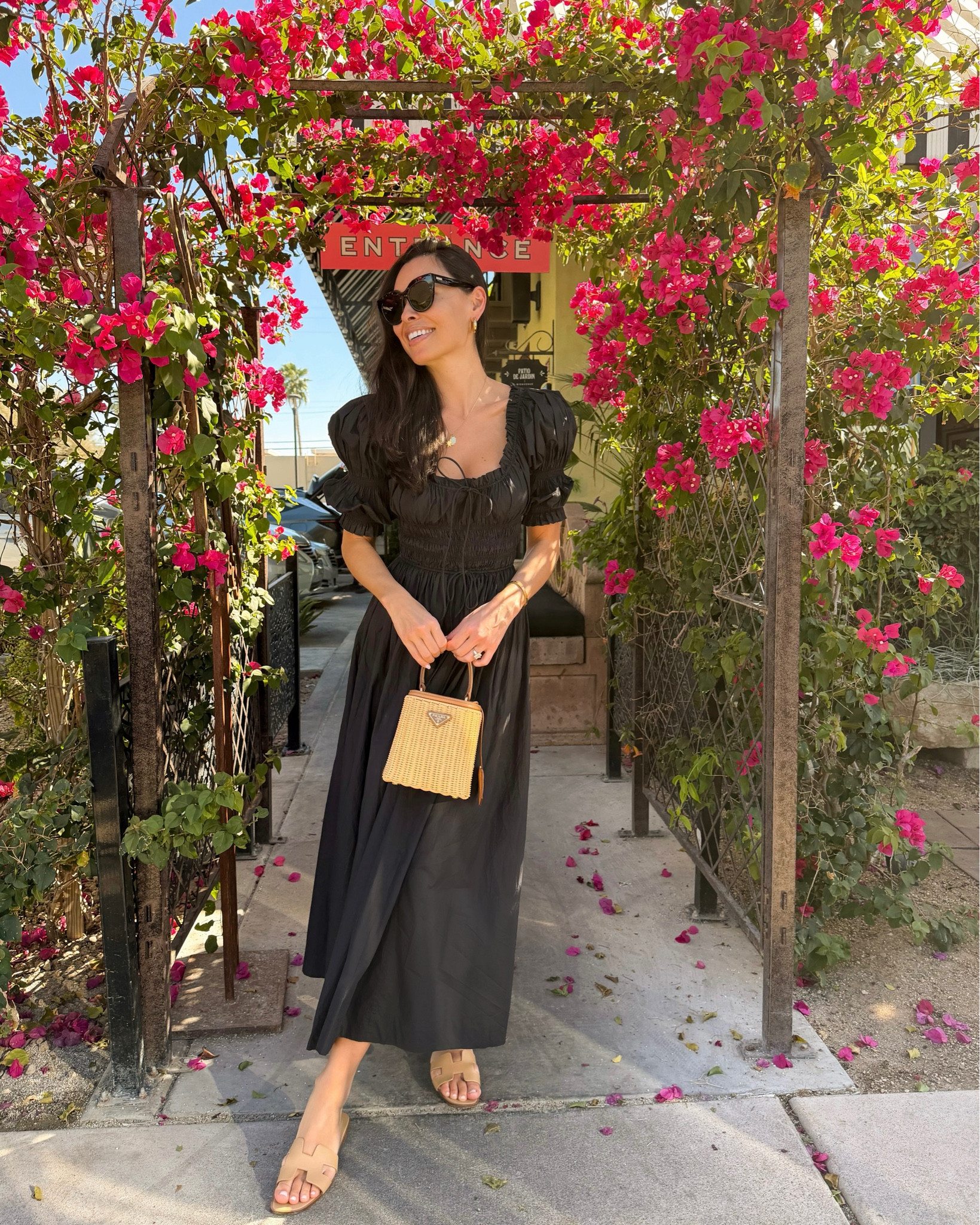 Easy black dress - size down.

#LTKootd #LTKgrwm #LTKdayinmylife