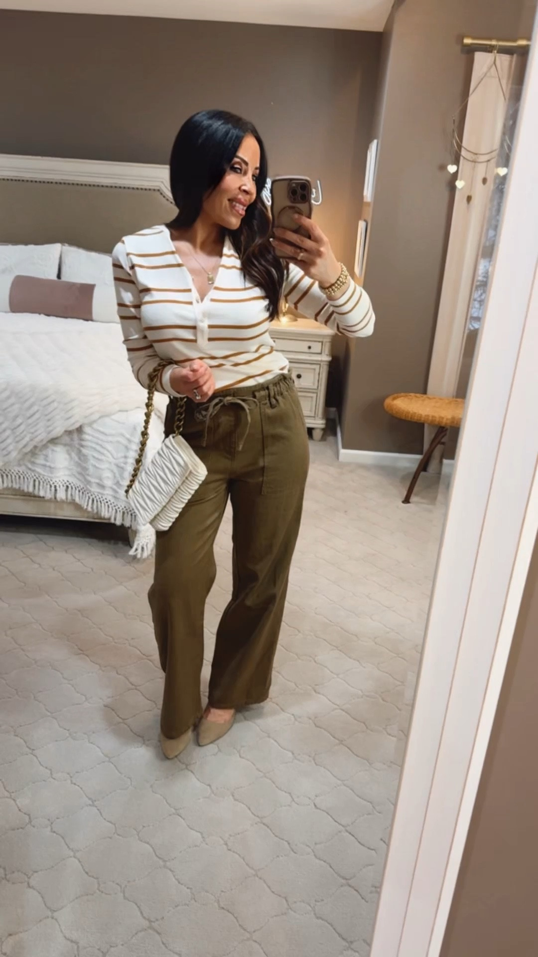 Who says looking high-end has to break the bank? 💸 I’m officially obsessed with this entire spring look from Walmart!
From the fit of these tailored trousers to the quality of this striped knit, it’s proof that you can look chic and elevated on a budget. These are the kind of staples that make getting dressed so much easier.
Outfit Details:
• Top: Striped button-down knit
• Bottoms: Olive wide-leg trousers with tie-waist
• Bag: Cream quilted shoulder bag
✨ Shop these spring staples at Walmart now!
#WalmartFashion #WalmartFinds #SpringOutfits #ElevatedBasics #BudgetStyle #SpringStyle2026 #OOTD

#LTKootd #LTKOver40 #LTKFindsUnder50