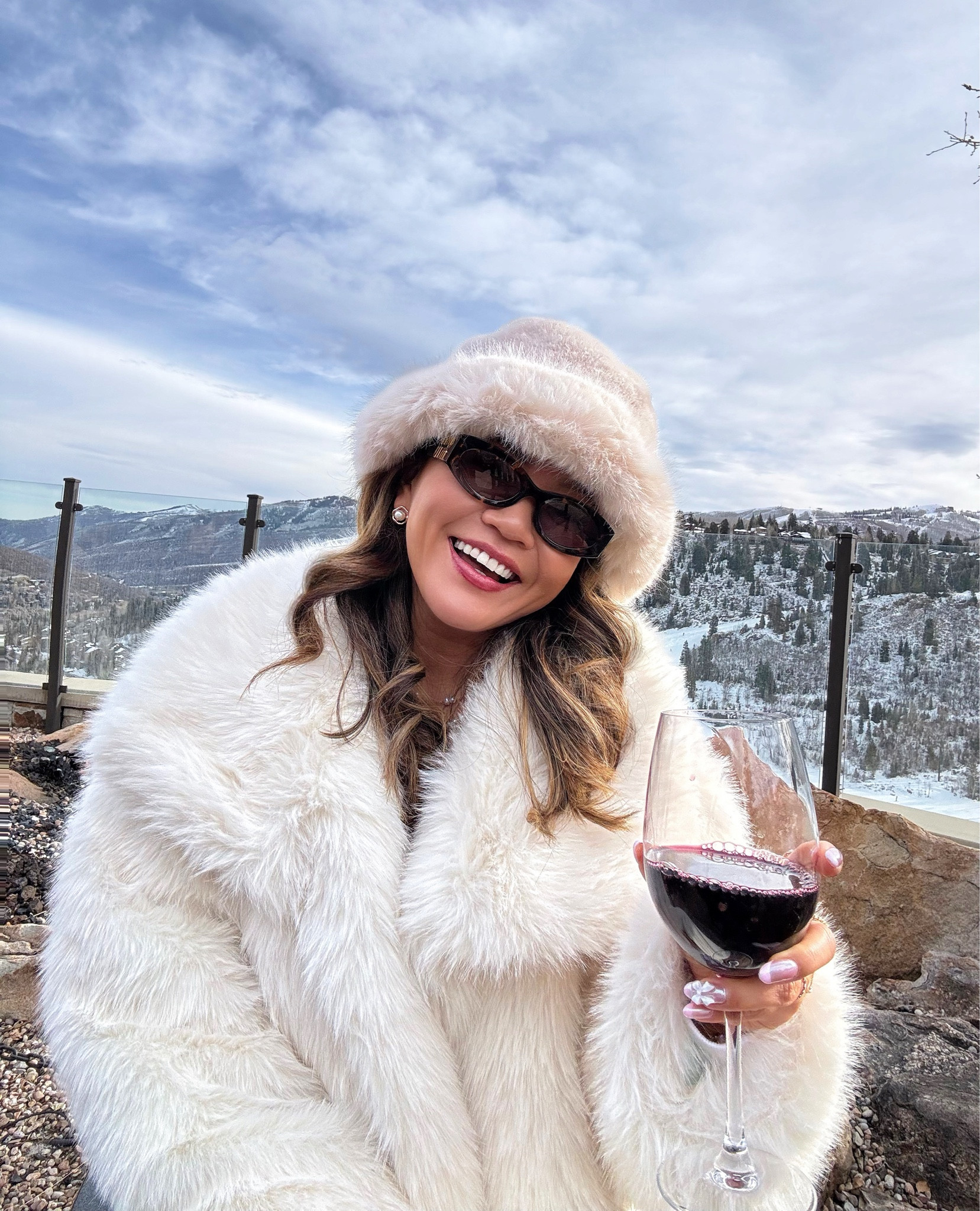 Winter fit

Fur jacket