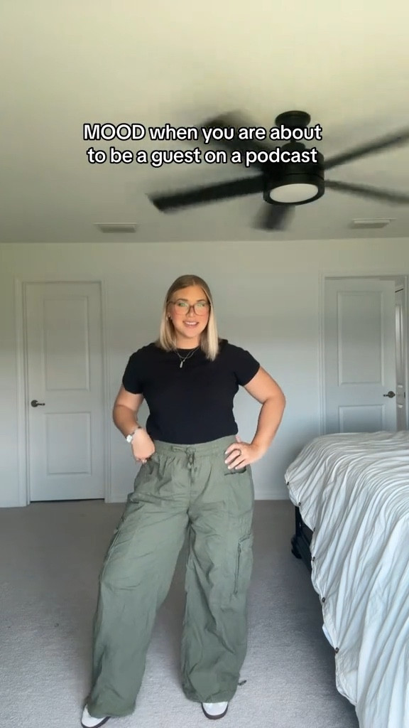 Comfy cargo outfit 

#LTKStyleTip #LTKMidsize