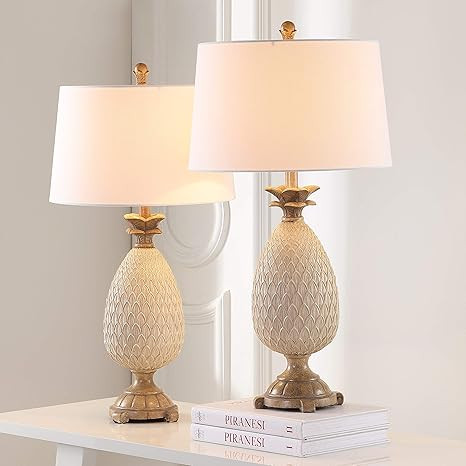 SAFAVIEH Lighting Collection Briar Coastal Antique Cream/ Brown Pineapple 31-inch Bedroom Living ... | Amazon (US)