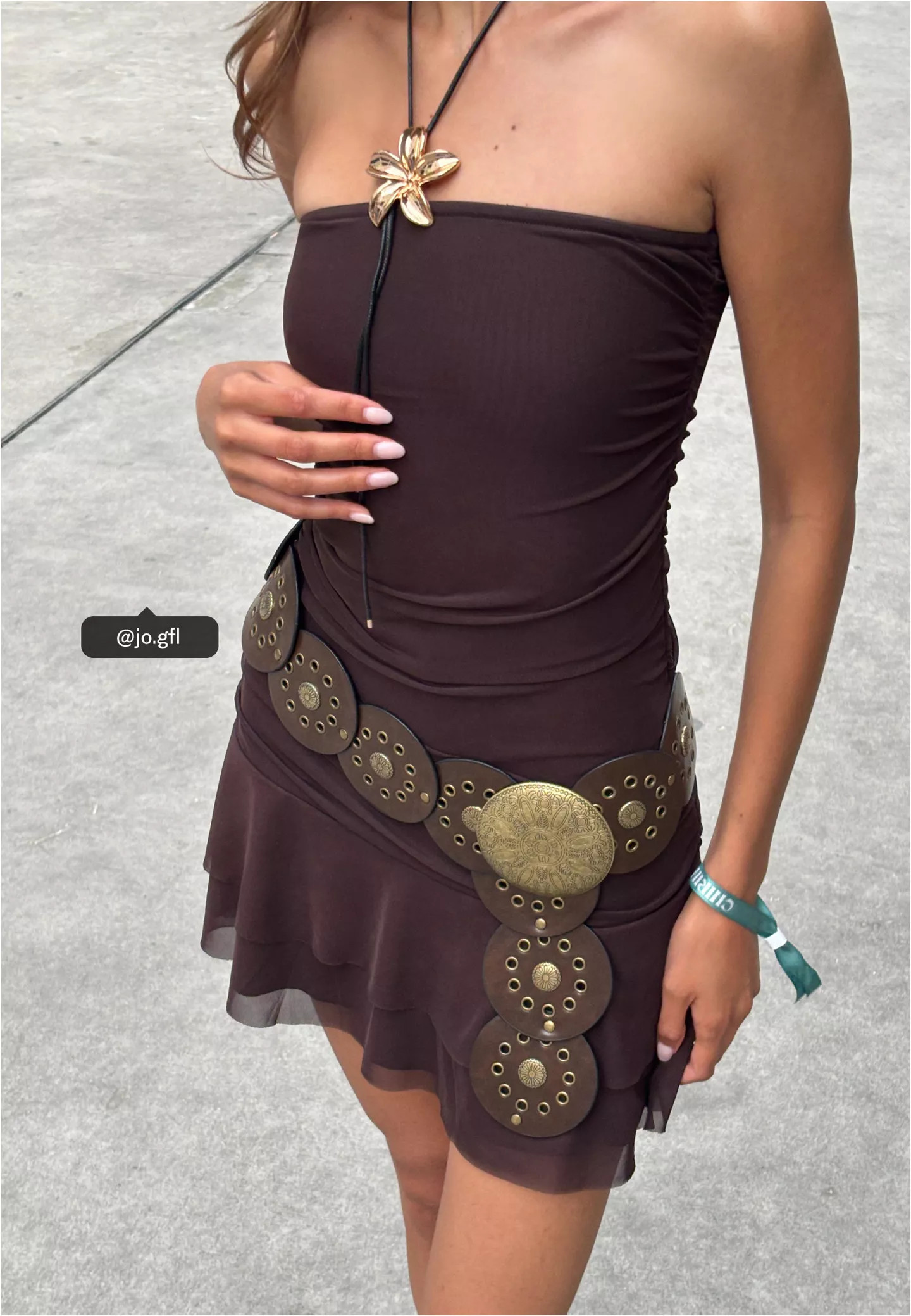 Studded belt with plate | Stradivarius (UK)