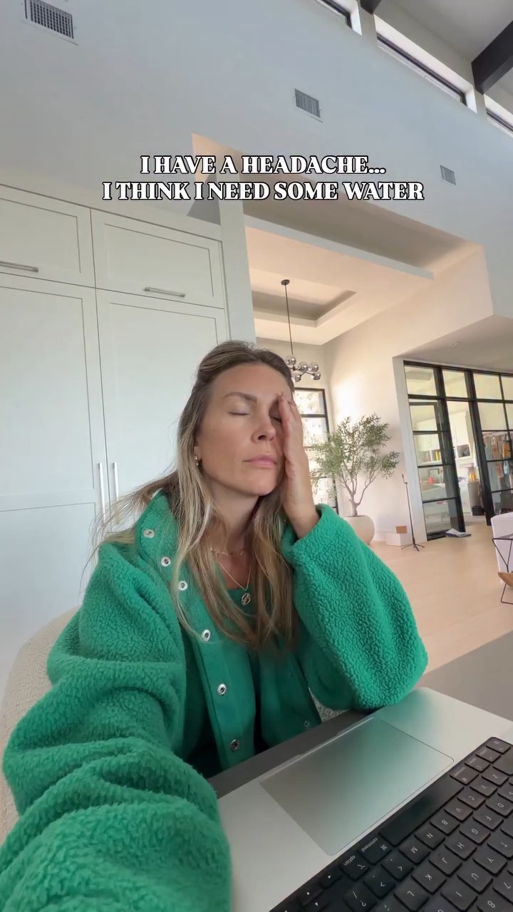 the water I need 🌊👙🐠 I missssssss this day already #disneycruise #waterineed #disneyvacationclub #bahamas #familytravel