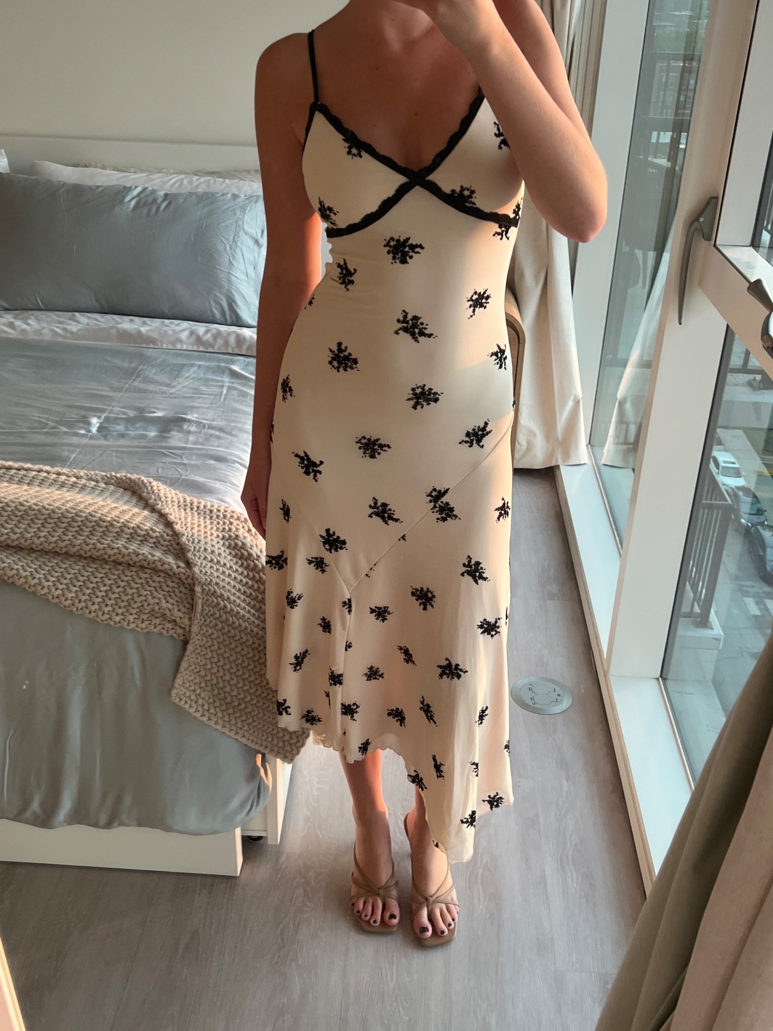 Finding every reason to wear this dress 

#LTKSummerEdit #LTKFindsUnder100 #LTKStyleTip