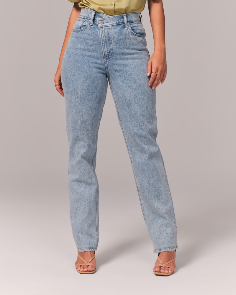 Women's Curve Love Ultra High Rise 90s Straight Jean | Women's Bottoms | Abercrombie.com | Abercrombie & Fitch (US)