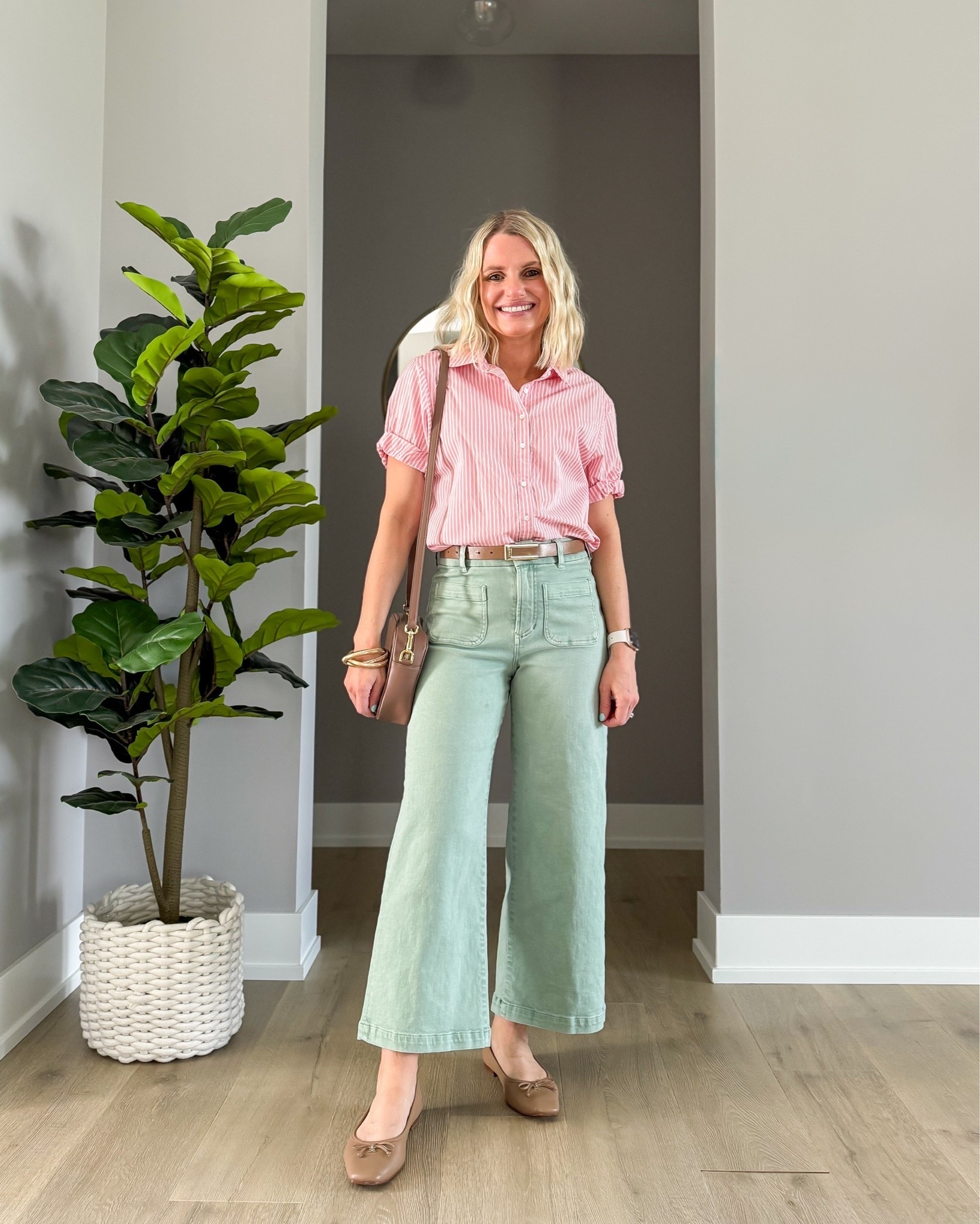 I love pink and green together! The Bella shirt and Faith pants pair perfectly together! 
Use code: DJXKATIE20 for 20% off at @dearjohndenim

#LTKPetite #LTKSeasonal #LTKOver40