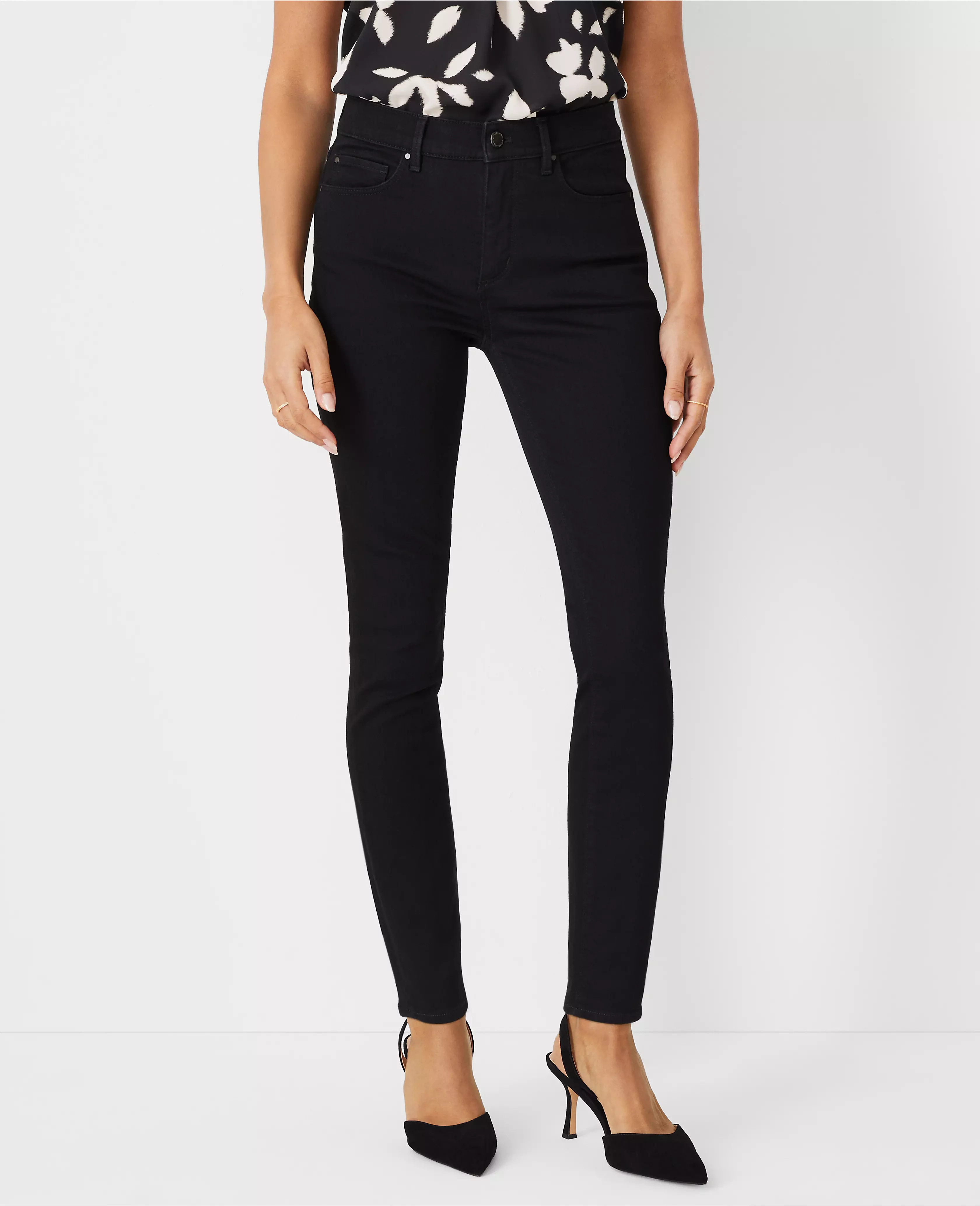 Mid Rise Skinny Jeans in Classic Black Wash | Ann Taylor (US)