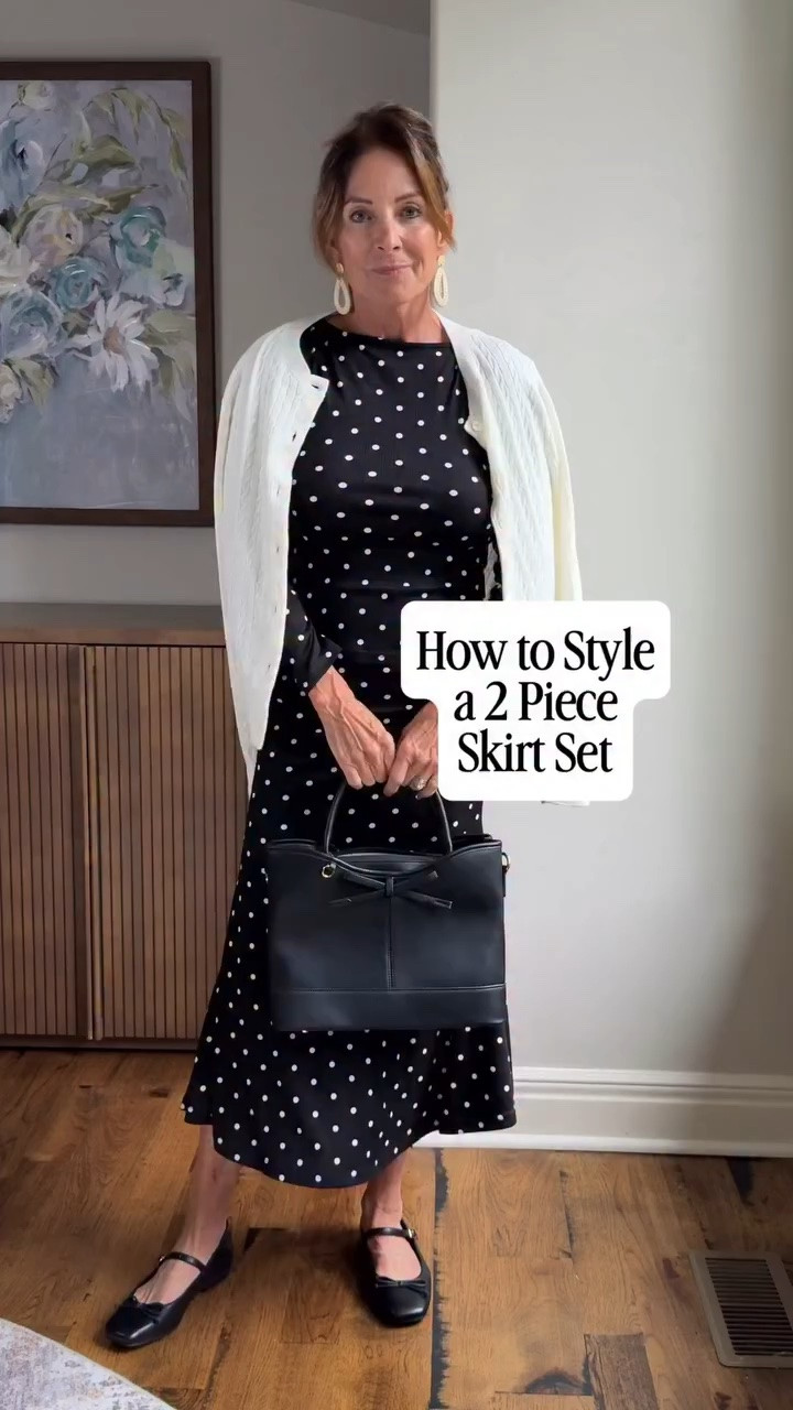 How to style a busy print? I tone it down with solid neutral color  accessories like a cardigan or jacket. Is just enough to break up the busy print of the fabric. 

#fashionover50 #2piecesets #agelessstyle #womensfallfashion

@modatope