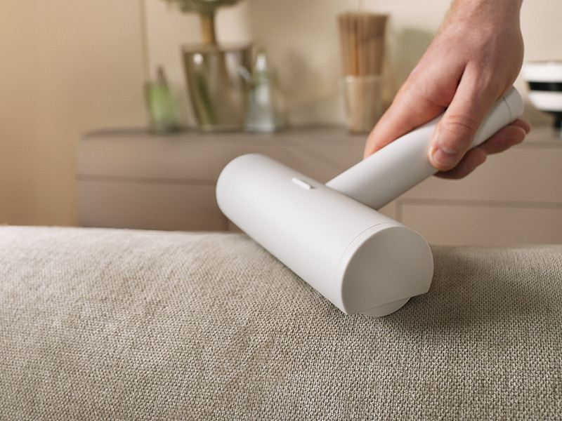 MoonRoller, Pet Hair Removal Tool with Detachable Handle and Cleaning Scraper, Reusable Cat and D... | Amazon (US)