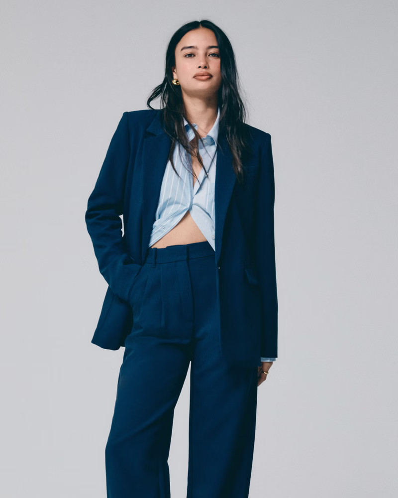 Women's Classic Suiting Blazer | Women's Office Approved | Abercrombie.com | Abercrombie & Fitch (US)