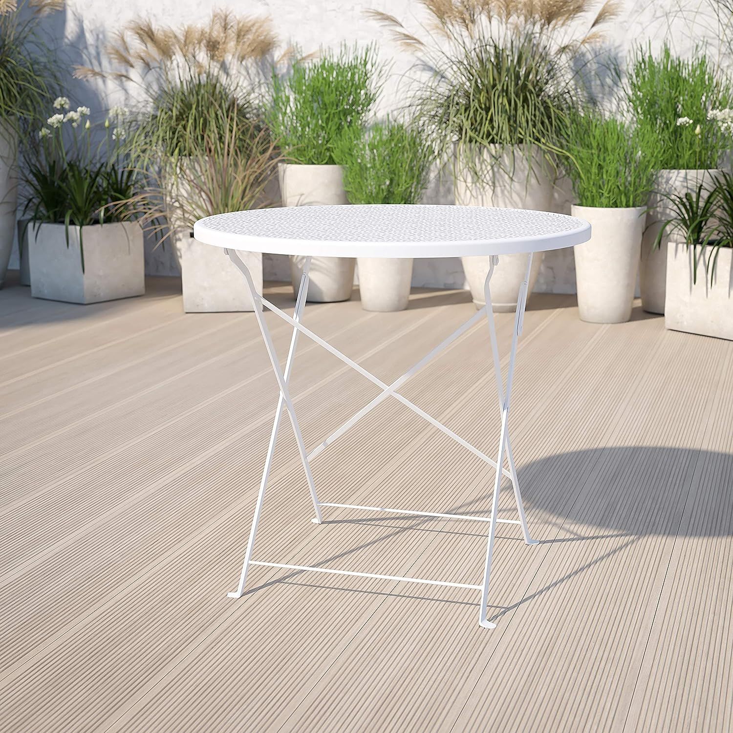 Flash Furniture Commercial Grade 30" Round White Indoor-Outdoor Steel Folding Patio Table | Amazon (US)