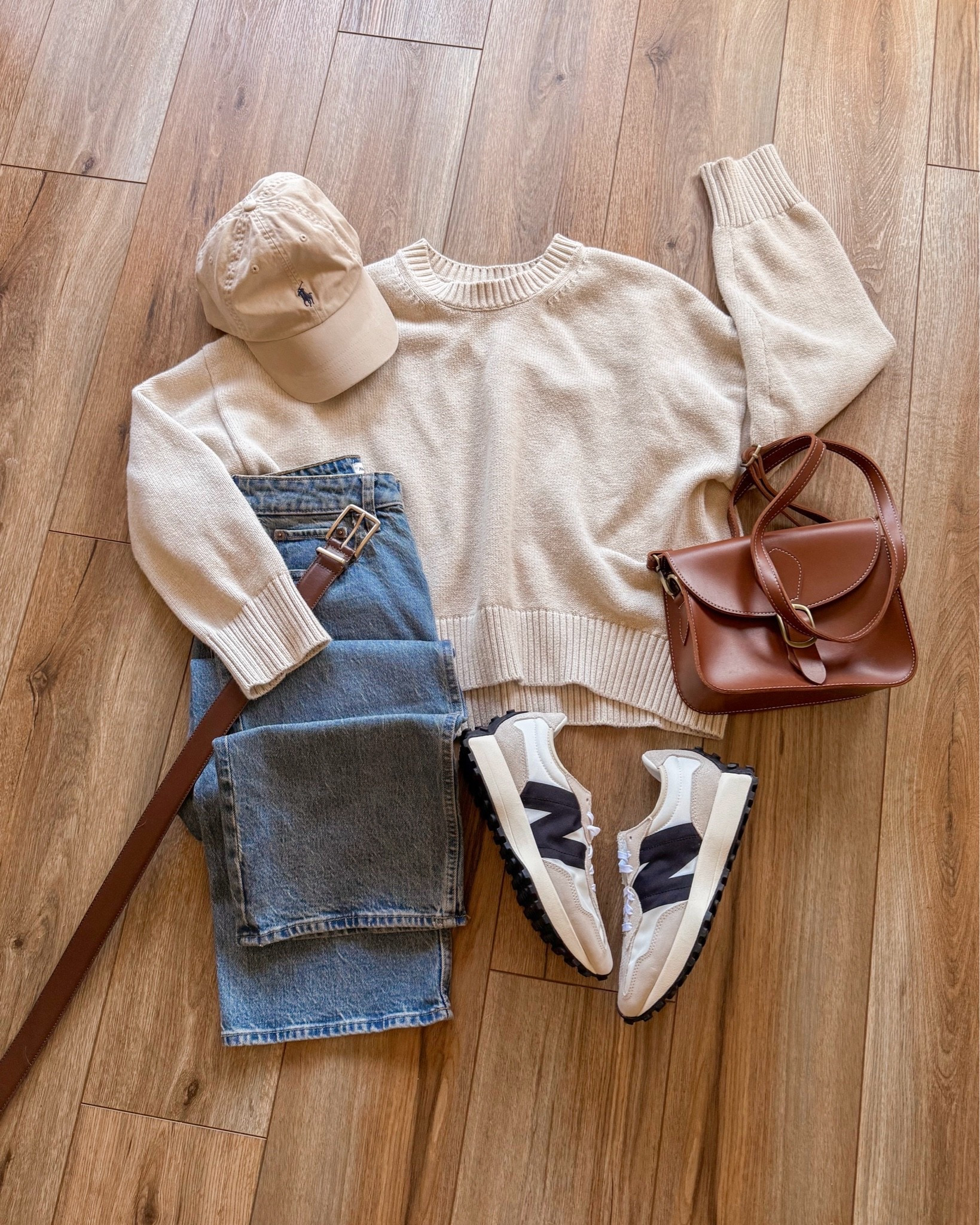 casual fall outfit with new balance 327 sneakers. the perfect easy throw on and go kind of outfit!

#LTKSeasonal #LTKSaleAlert #LTKootd