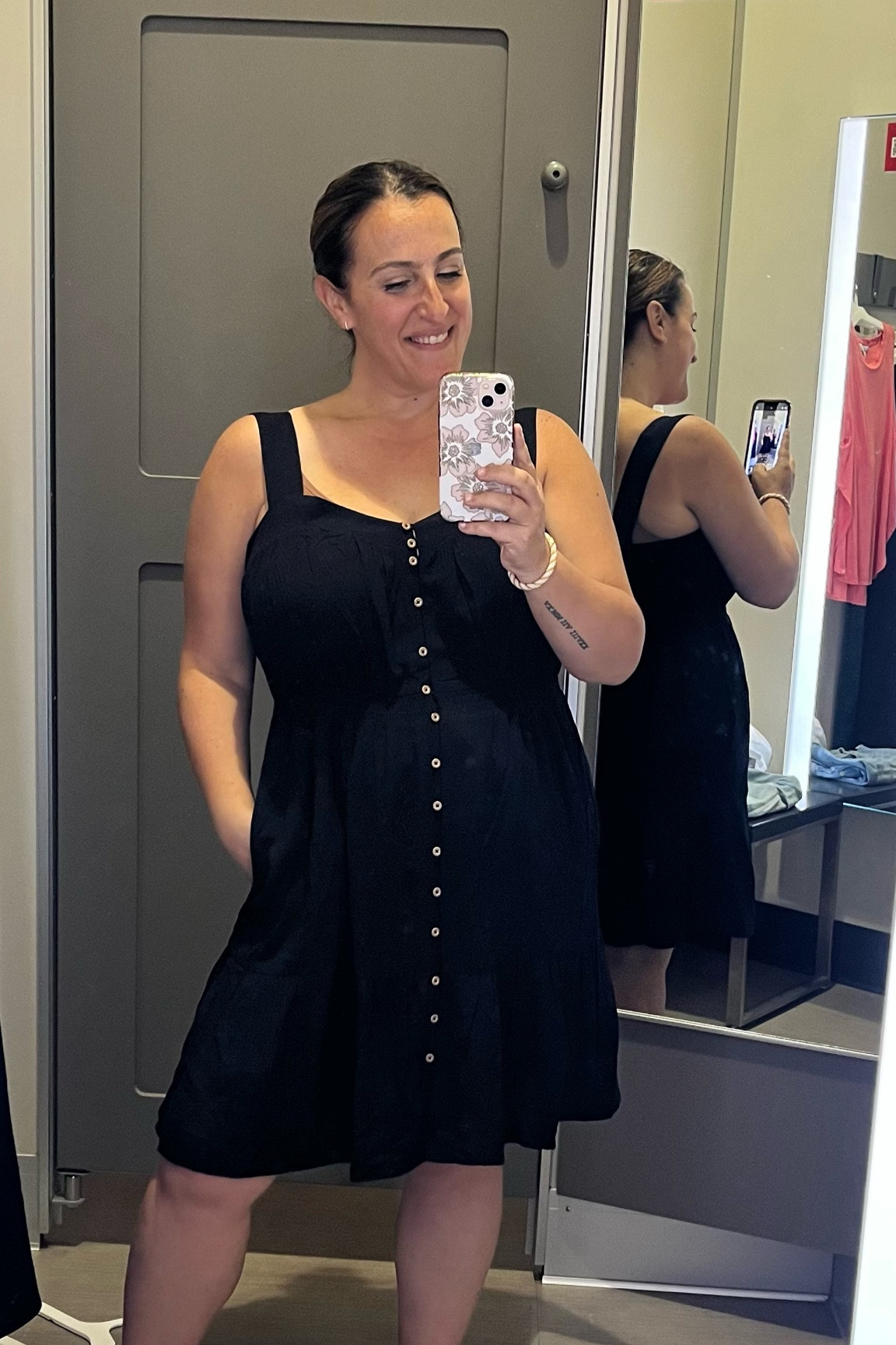 Love a good button down dress! This one is super lightweight but feels great! Runs big!

#LTKsalealert #LTKcurves #LTKFind