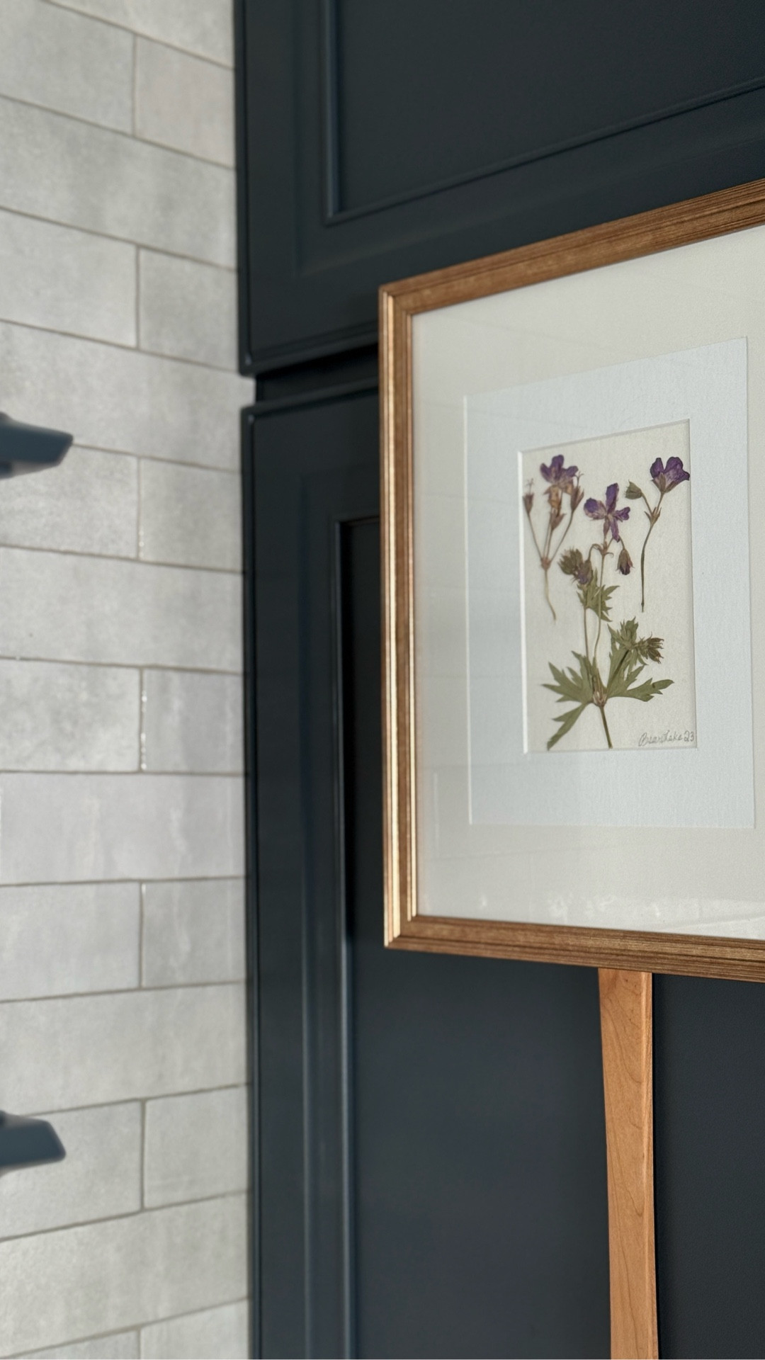 One of my favorite summer hobbies that doubles as art! Linking all of my floral press items and some really good frames...