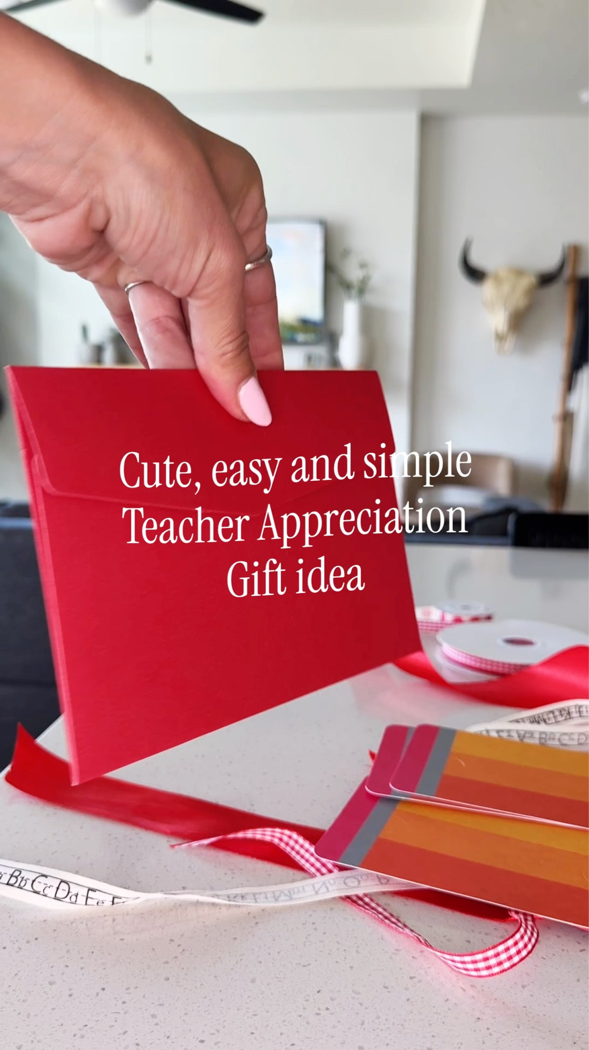 Last minute but make it cute 🍎 ✨ 
A gift card, a cutie themed little envelope and wrap it with a bow 

They’ll love it and it looks cute without a lot of extra effort #teachergifts 

#LTKSaleAlert