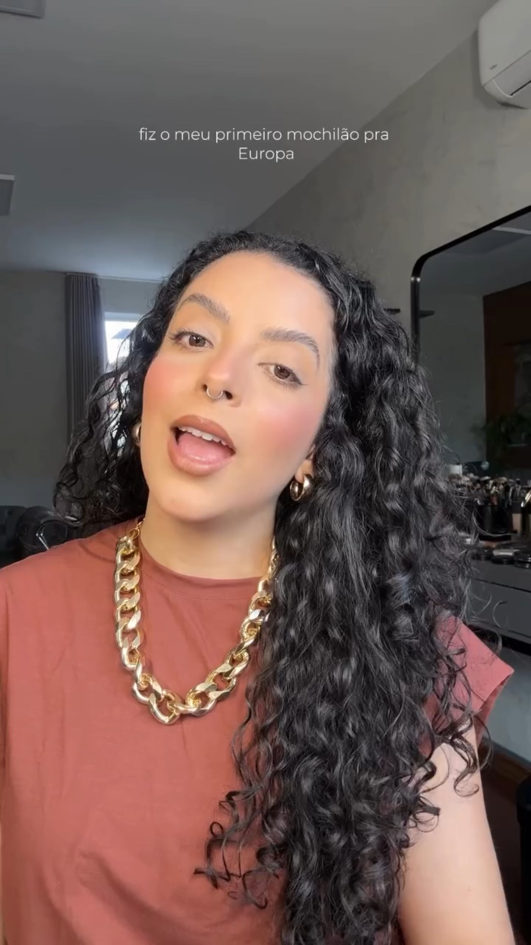 Erros e acertos na montagem da minha mala para o meu primeiro mochilão na Europa 😮‍💨🤓

Mala e Mochila da @happybook_papelaria 
Stickers skincare e embalagens @mundoricca 
Stick multifuncional @creamyskincare ( 🏷️ CAROLSTEFH) 
Pó compacto @essence.cosmetics.brasil 
Bruma de fixação @vult 

#viagem #eurotrip #europa #criadoradeconteúdos