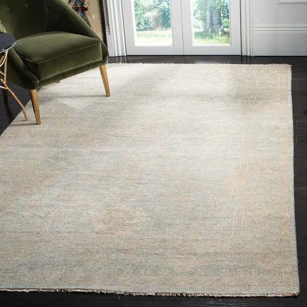 SAFAVIEH Hand-knotted Izmir Aliza Traditional Oriental Wool Rug with Fringe - Overstock - 2349743... | Bed Bath & Beyond