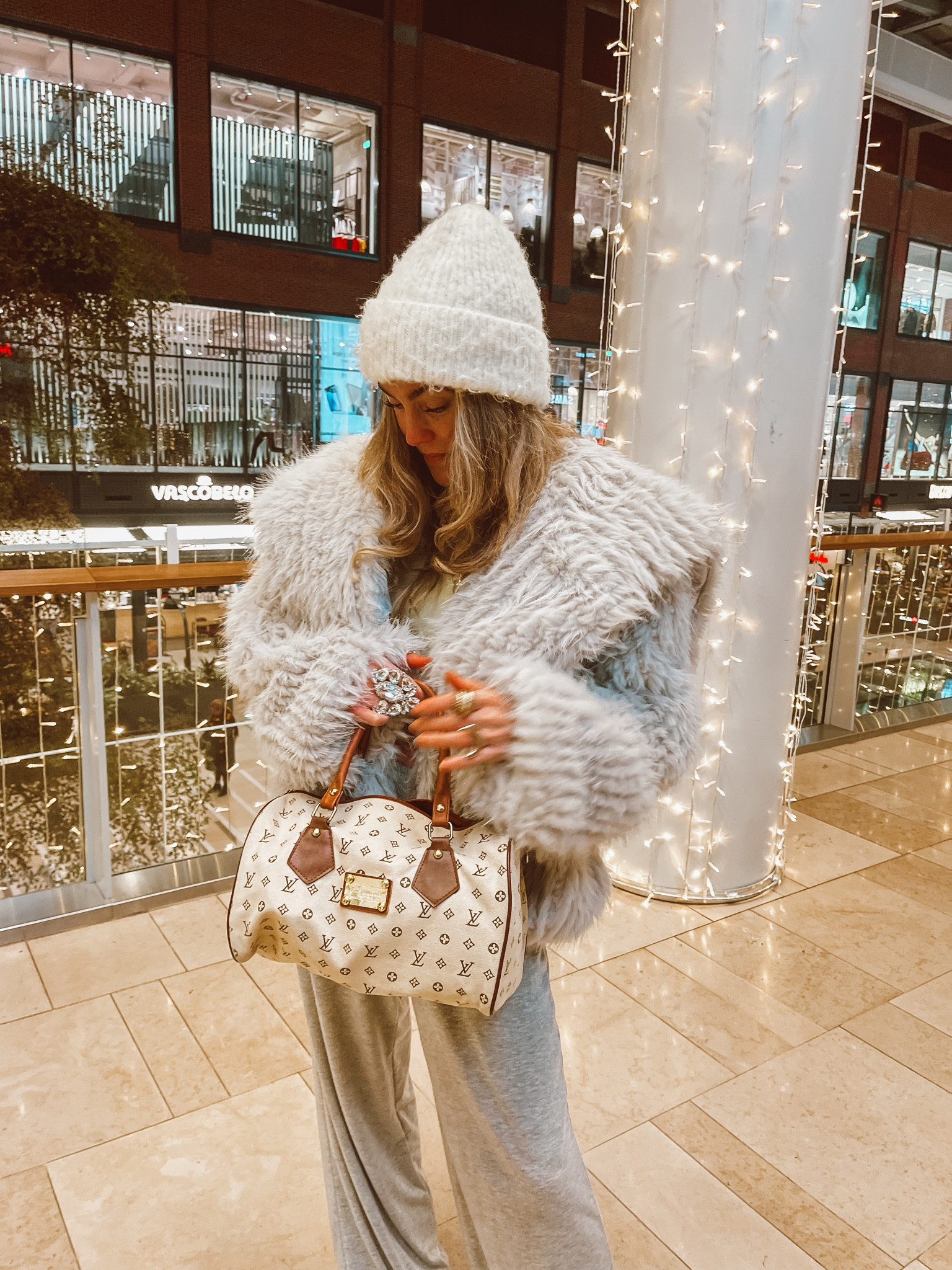 Cutest faux fur jacket with this beautiful big collar 🩶
Love the color and amazing new fit. 

#LTKStyleTip #LTKHoliday #LTKSeasonal