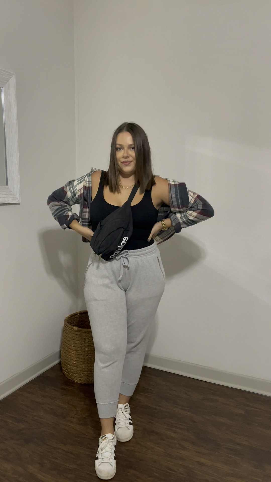 Flannel - American eagle - M
Bodysuit - Windsor Store - M
Joggers - Aerie - M 

#LTKstyletip #LTKfindsunder50 #LTKmidsize