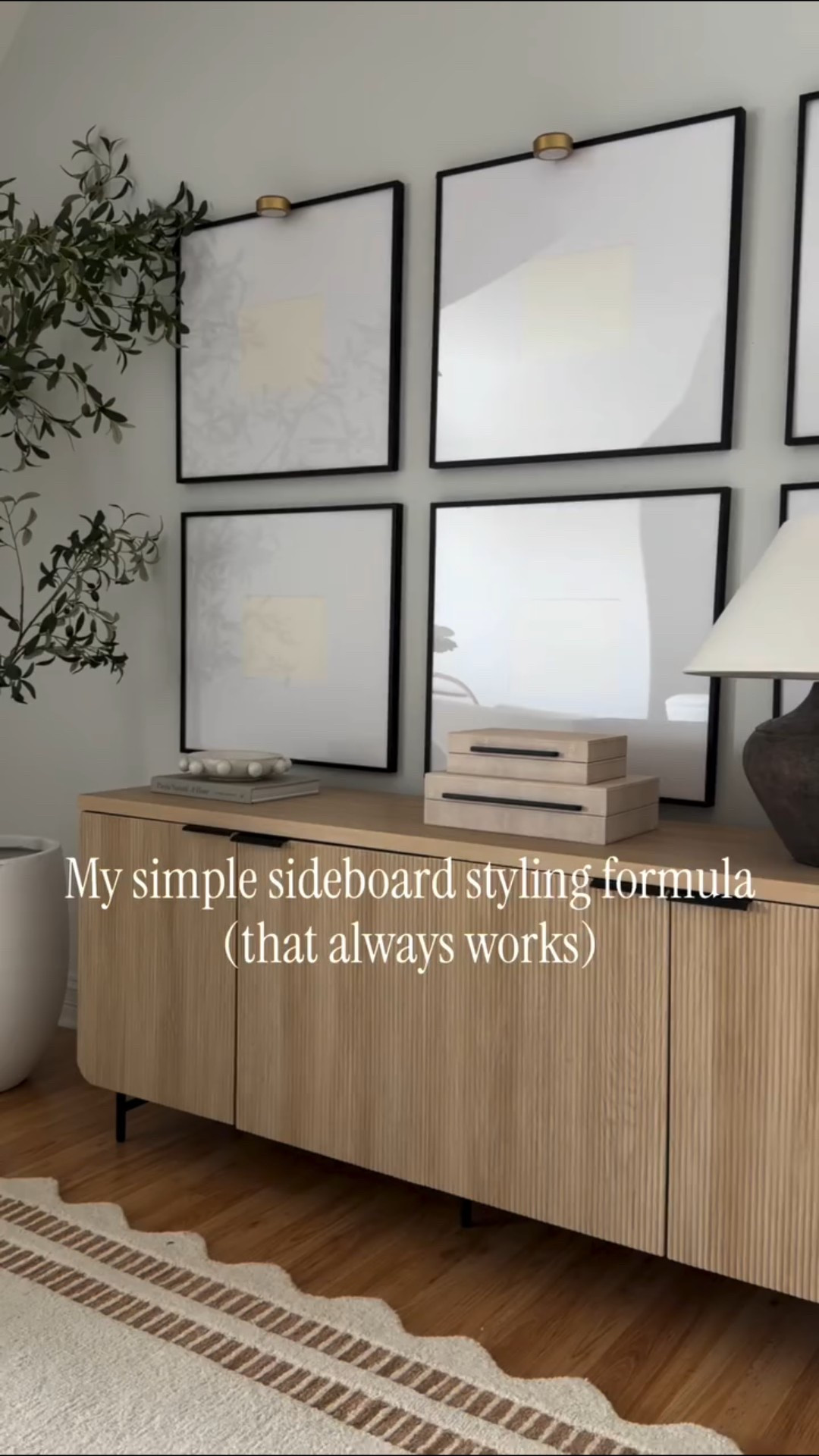 I used to overthink sideboard styling until I started following the same simple formula every time.

It keeps things balanced, intentional, and never cluttered — no matter the pieces.

Save this for your next refresh 🤍