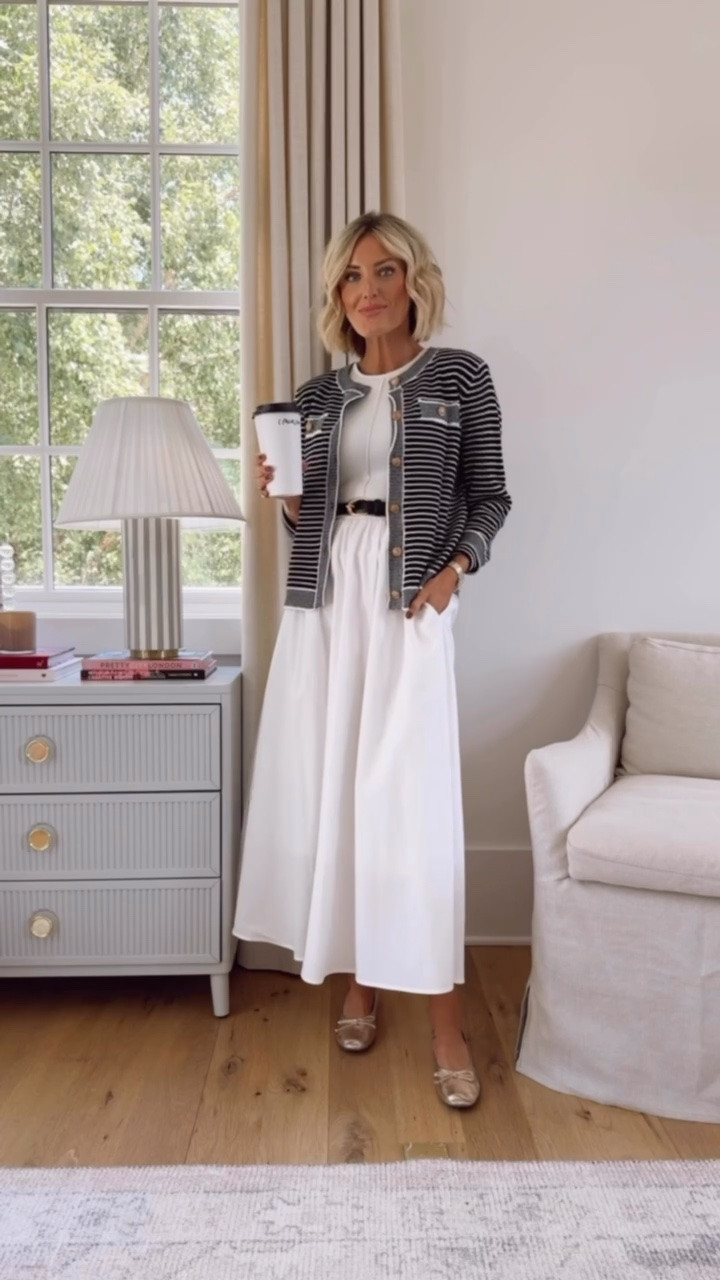 Adding a cardigan is such an easy way to elevate this dress & keep you warm in the classroom! Wearing S.

Loverly Grey, Amazon find, Amazon fashion, teacher workwear, teacher outfit ideas

#LTKootd #LTKSeasonal #LTKWorkwear