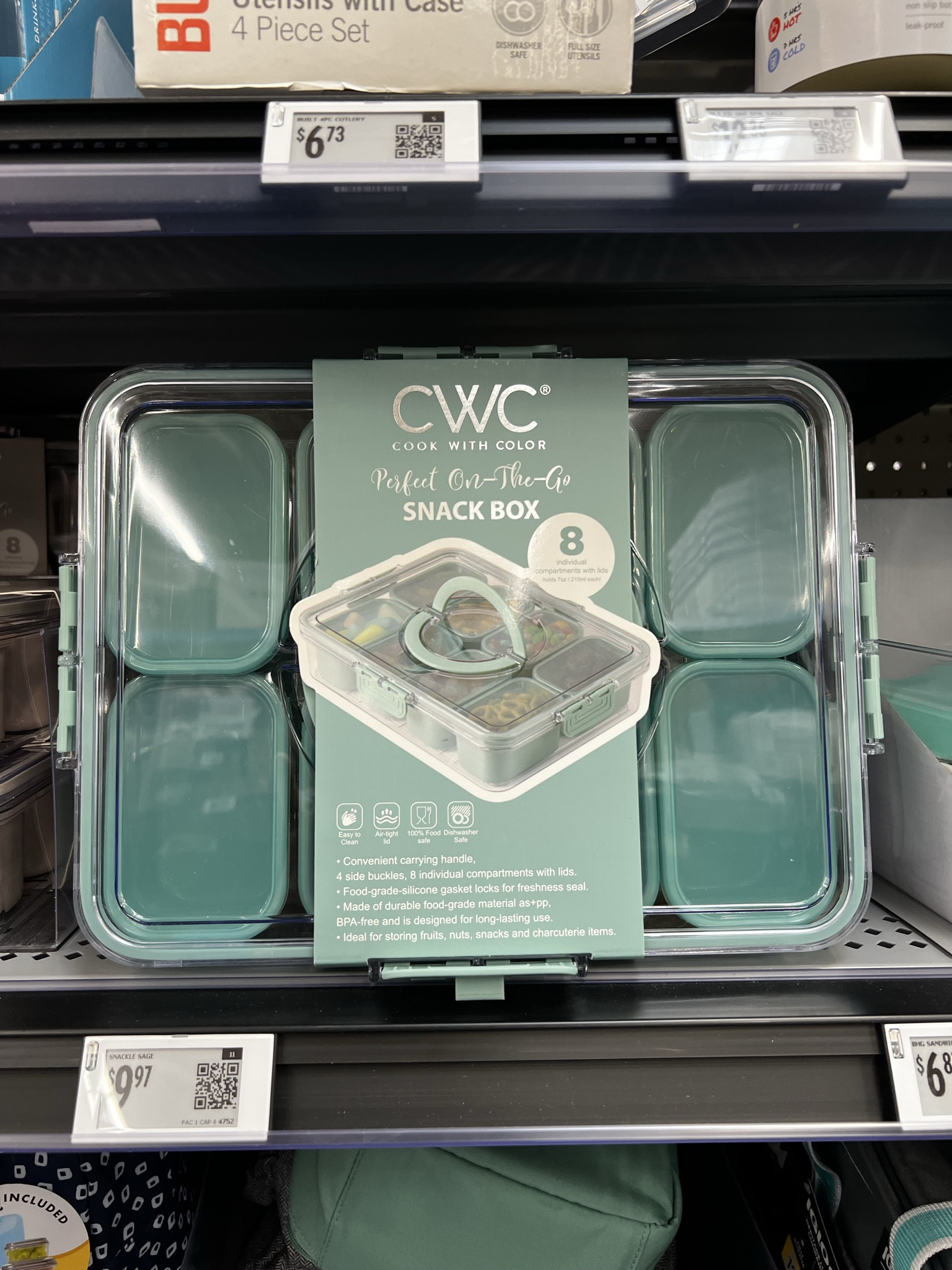 This snackle box comes in so many colors! Snack lovers dream perfect for toting to the ballfield or the beach 

#LTKmomlife #LTKKids #LTKdayinmylife