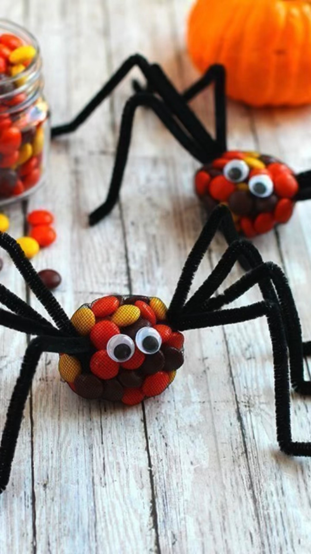 Make these adorable spooky spider treat bags for Halloween  

#LTKHalloween #LTKFamily #LTKSeasonal