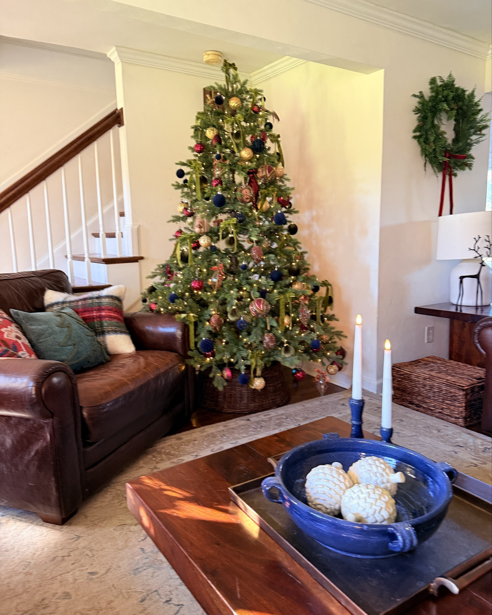 Christmas tree decor. Traditional home decor .Christmas vibes. Classic Christmas . Blue home decor .

#ltkhome #ltkfinds