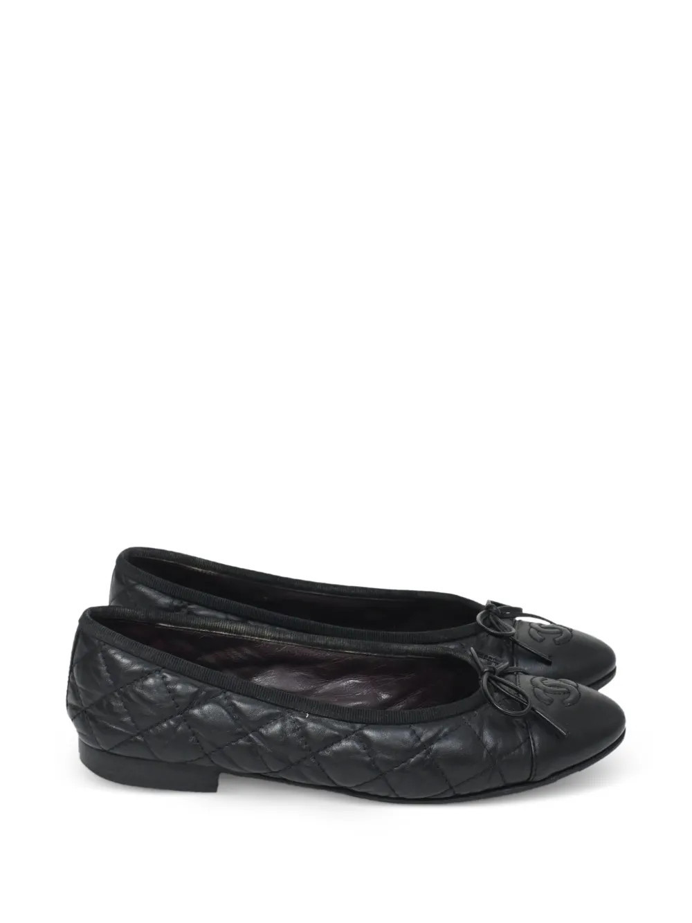 CHANEL Pre-Owned quilted-leather ballet flats - Black | Farfetch Global