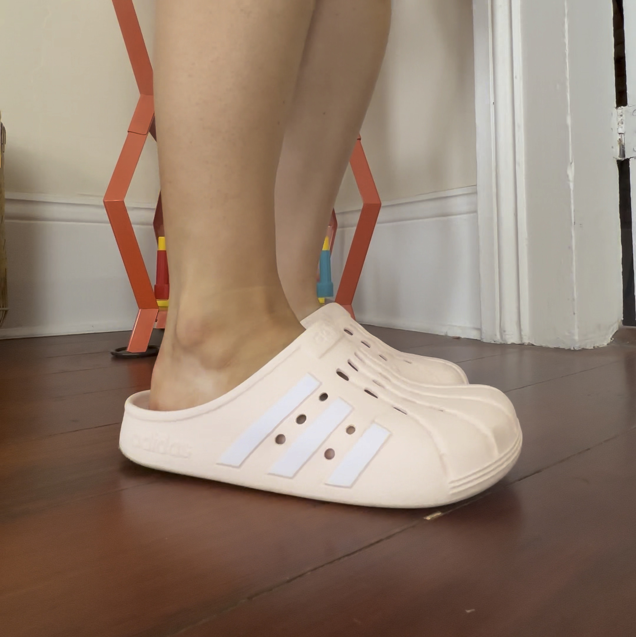 Must have clogs! 


#LTKunder50 #LTKswim #LTKshoecrush