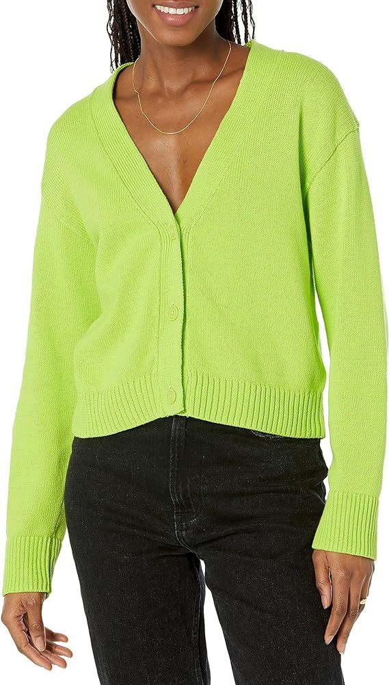 Amazon Essentials Women's Relaxed Fit V-Neck Cropped Cardigan | Amazon (US)