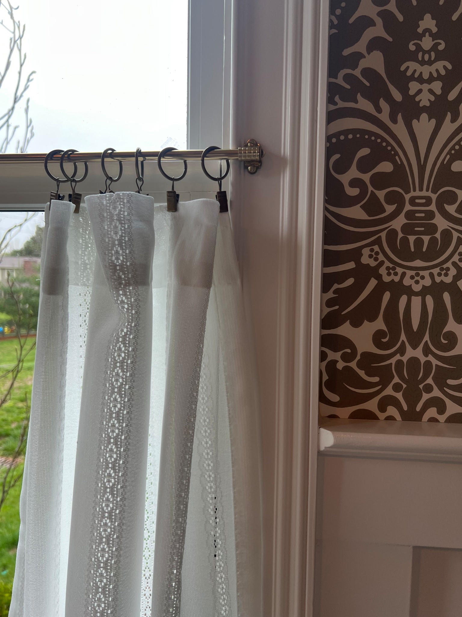 Cutie little hooks and curtain rod. Love the outside mount!

#LTKHome #LTKStyleTip