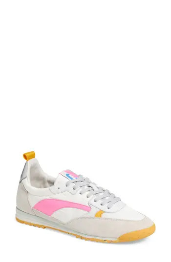 Oncept Montreal Low Top Sneaker in Pink Shockwave at Nordstrom Rack, Size 6.5 | Nordstrom Rack