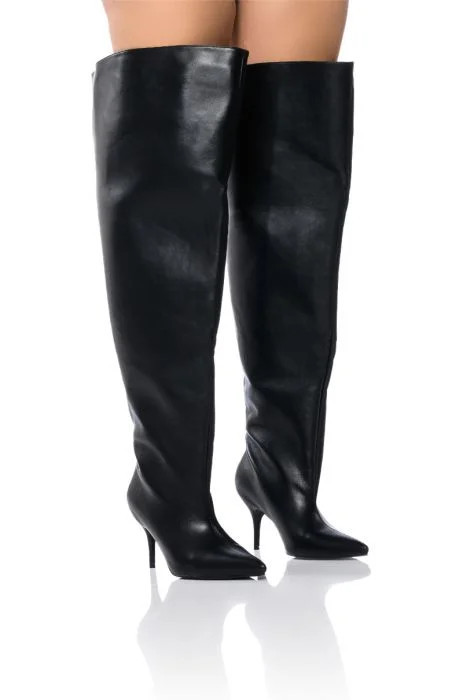 AZALEA WANG AMBY BUCKET BOOT IN BLACK | AKIRA