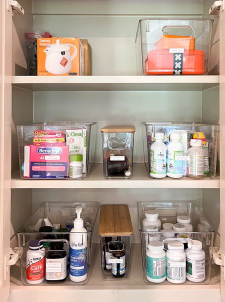 Medicine Cabinet Organization

Acrylic containers, clear containers, label maker, organization

#LTKhome