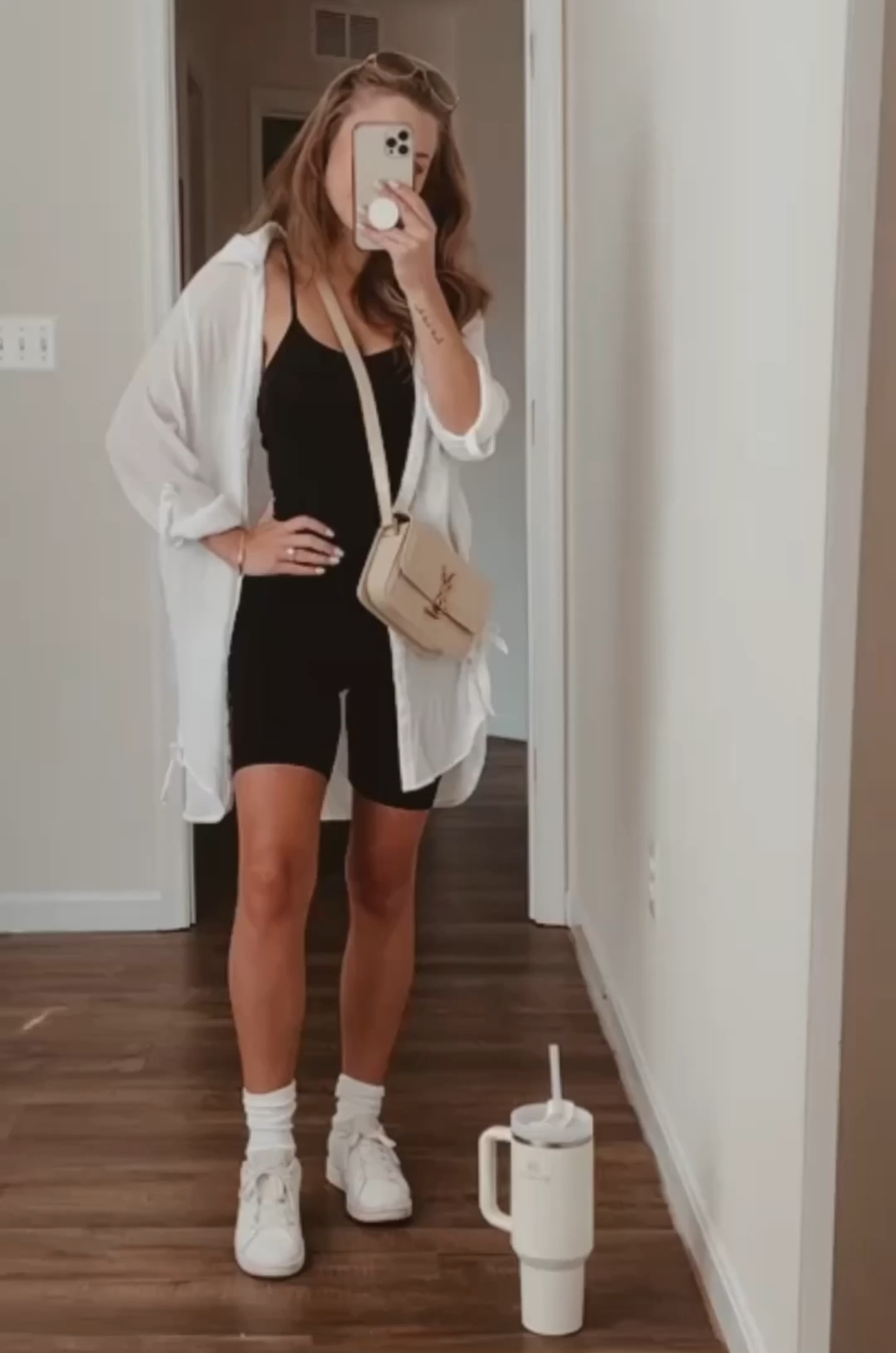 To go to outfit 
Comfy casual 
Taylor Bee
Beeisforbeeauty 
Jumpsuit
Unitard
Onesie


#LTKunder100 #LTKstyletip #LTKunder50