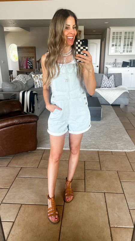 Levi’s shortalls on major sale!!! Comment YES PLEASE to shop!
.
.
.
.
Levi’s shortalls Levi’s sale amazon outfits casual outfits casual style everyday style everyday outfits everyday fashion. Overalls outfits overalls style 

#LTKSeasonal #LTKfindsunder50 #LTKstyletip