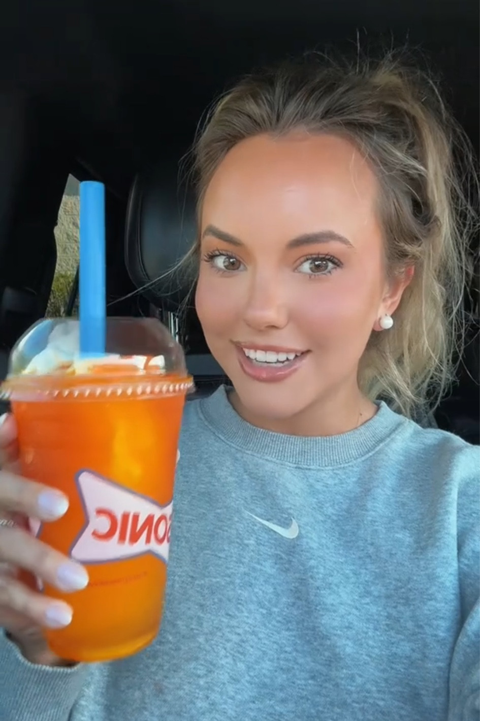 The comfiest sweatshirts 🩶

#LTKStyleTip #LTKActive #LTKFindsUnder100