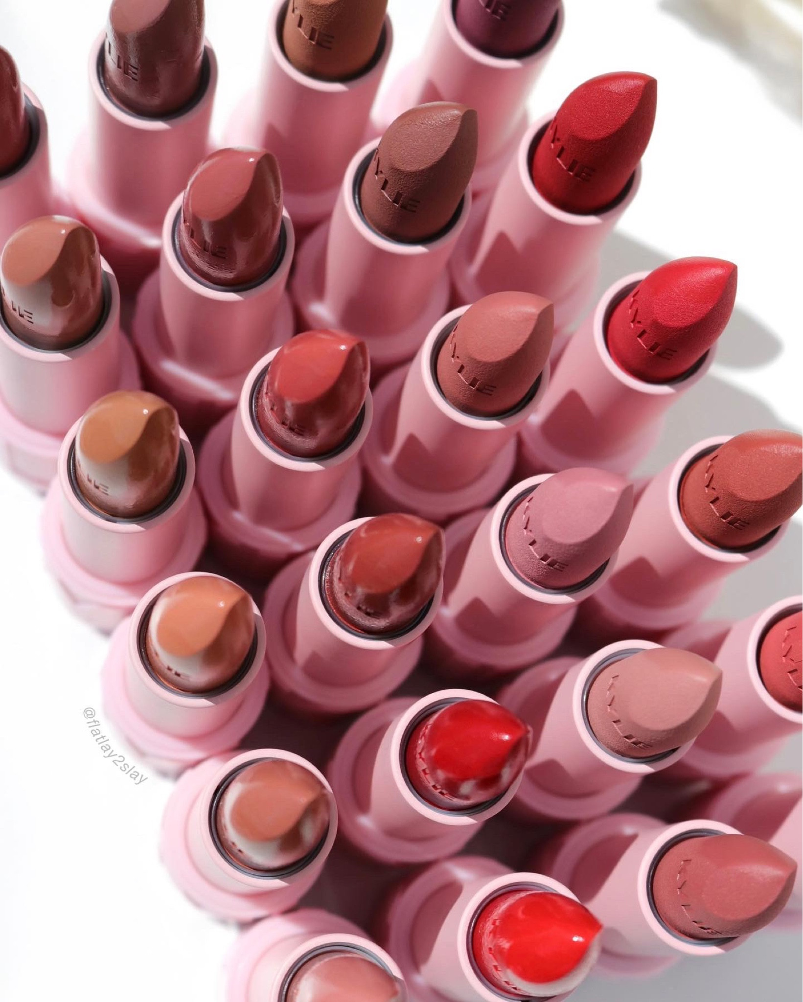 NEW! @kyliecosmetics matte & creme lipsticks available now! 💄 (*pr samples/gifted) Moisture-rich formula with hyaluronic acid, non-sticky and weightless, highly pigmented color in two finishes! 🌷 Vegan and clean

I am also obsessed with this cute pink packaging! 👄 

What shades got your attention? Are you team matte or creme lipsticks or both? 💄

Thank you so much @kyliecosmetics @kyliejenner for this amazing package! Cannot wait to try them all! 🥰💝💄

*pr samples/gifted

#kyliecosmetics #mattelipstick #cremelipstick #kyliecosmeticslipstick 

#LTKbeauty #LTKFind #LTKGiftGuide